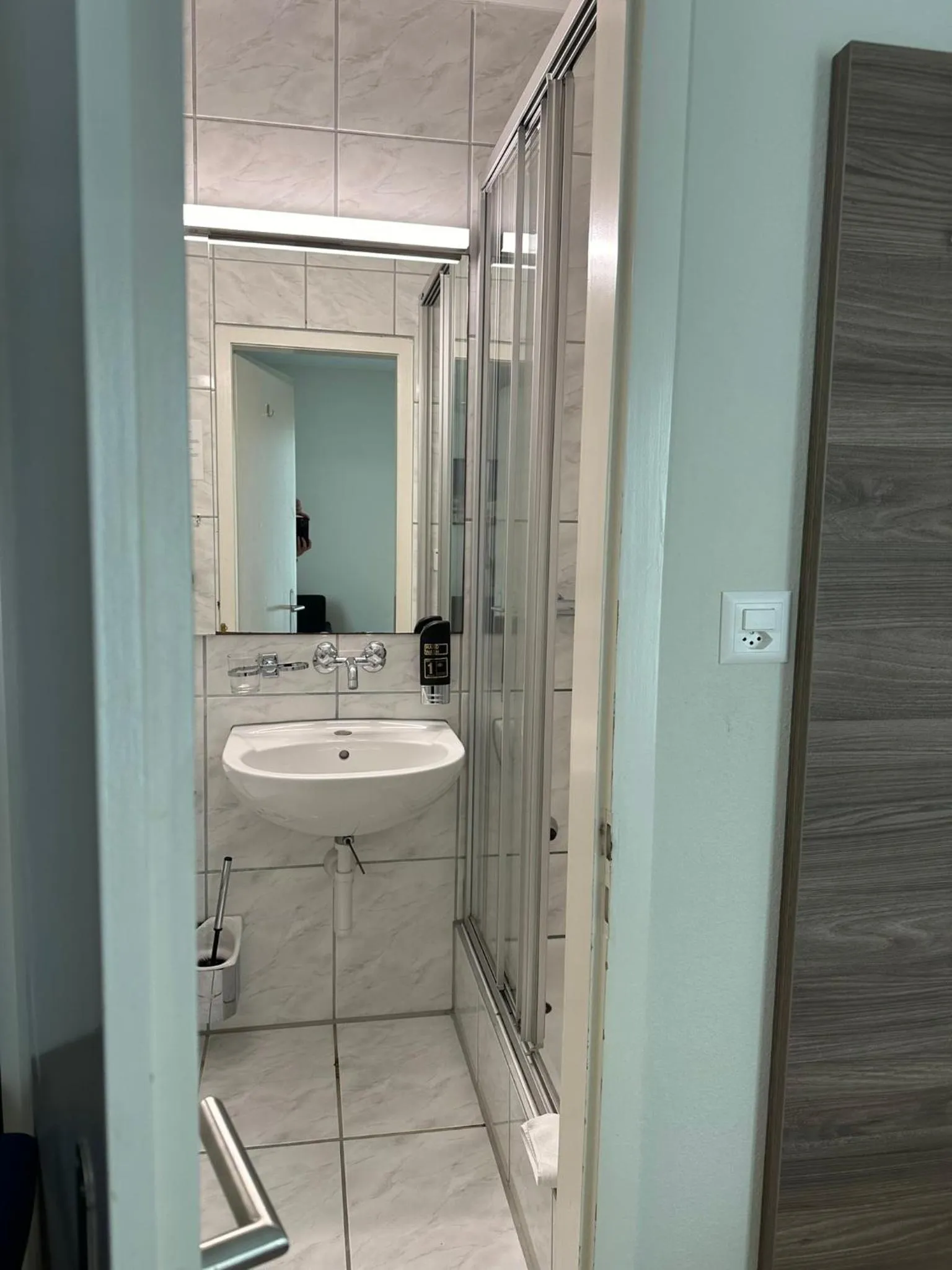 Shower in Hotel Spatz