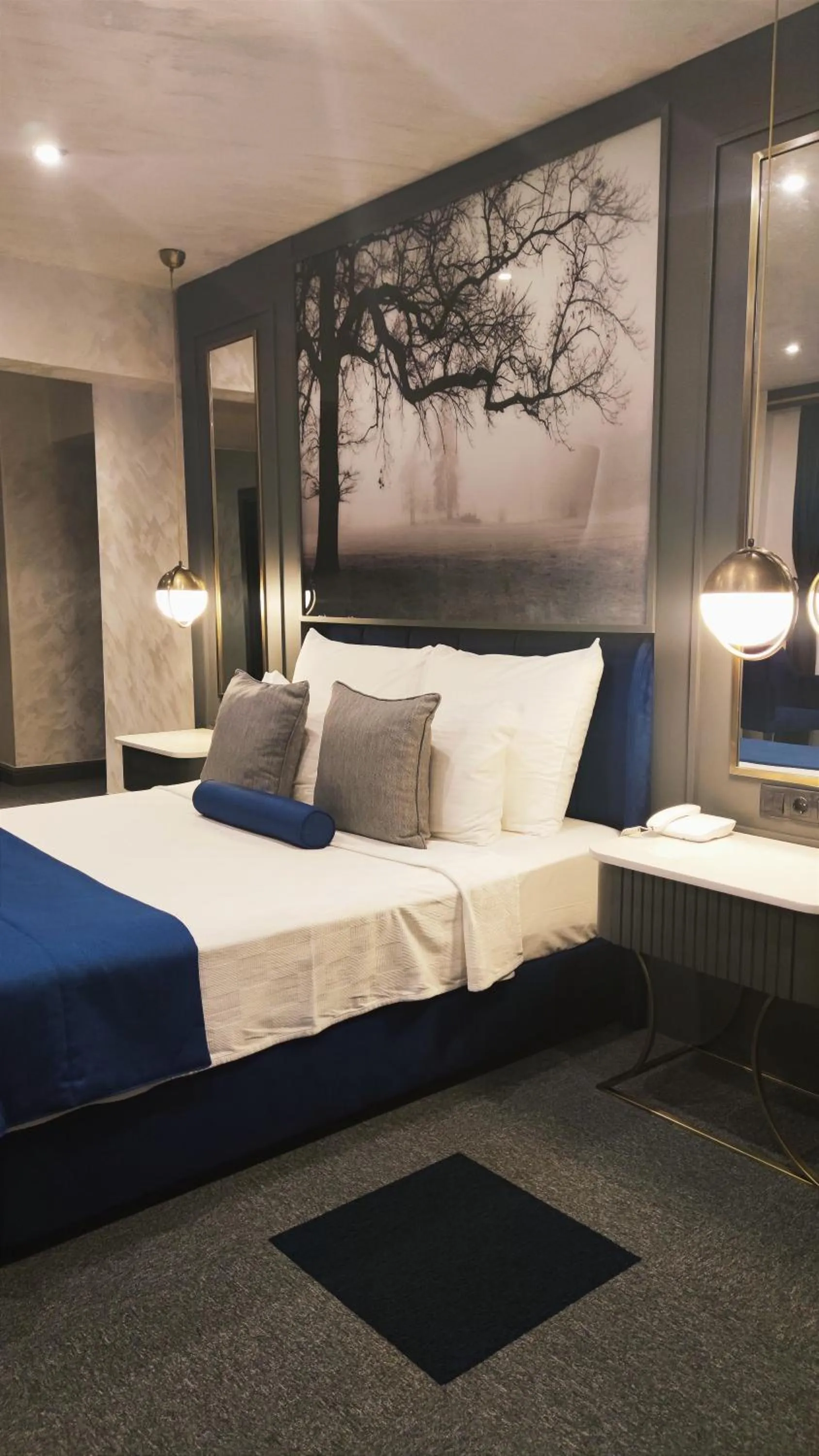 Bed in Skopea Inn Exclusive Hotel