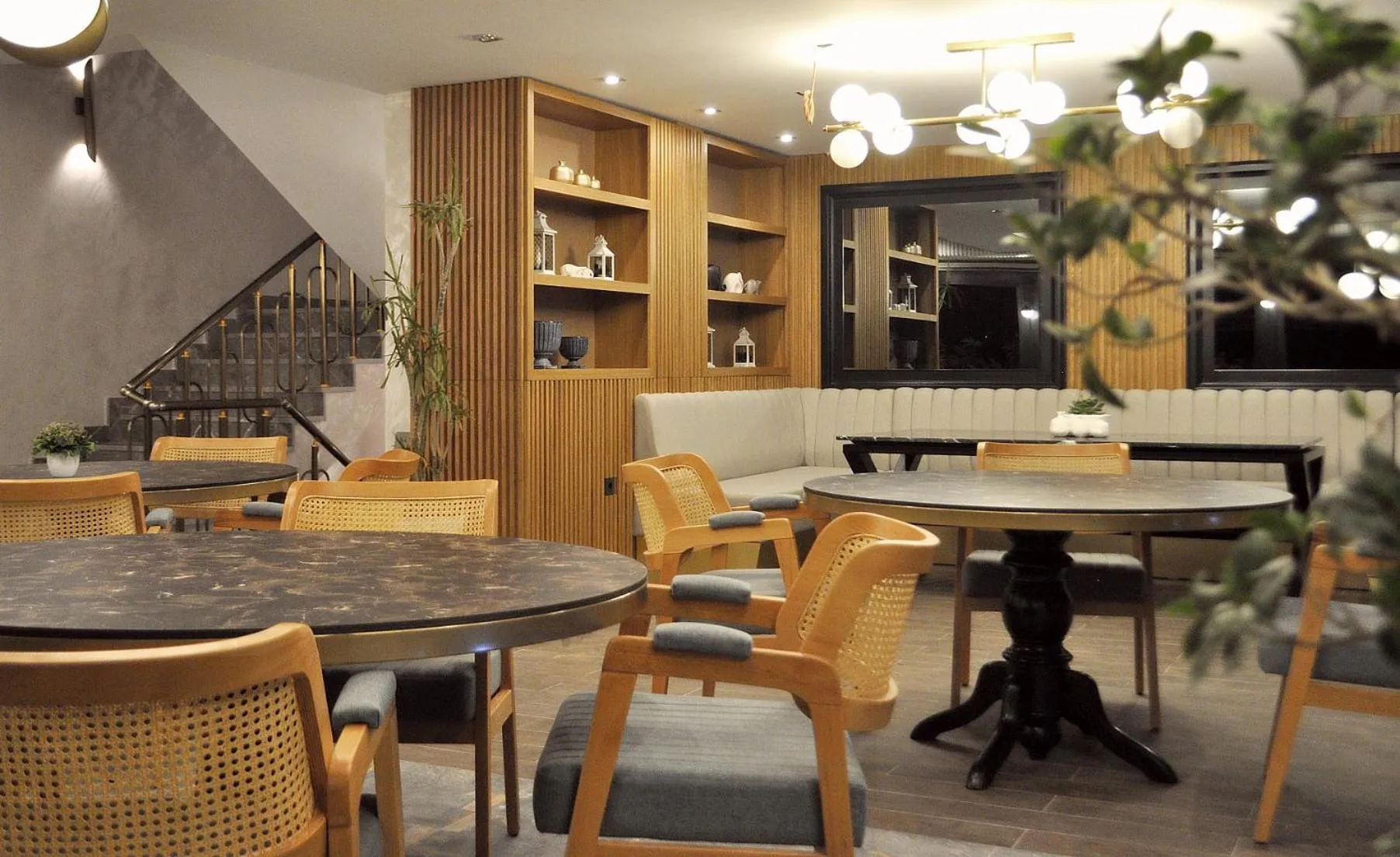 Restaurant/places to eat in Skopea Inn Exclusive Hotel