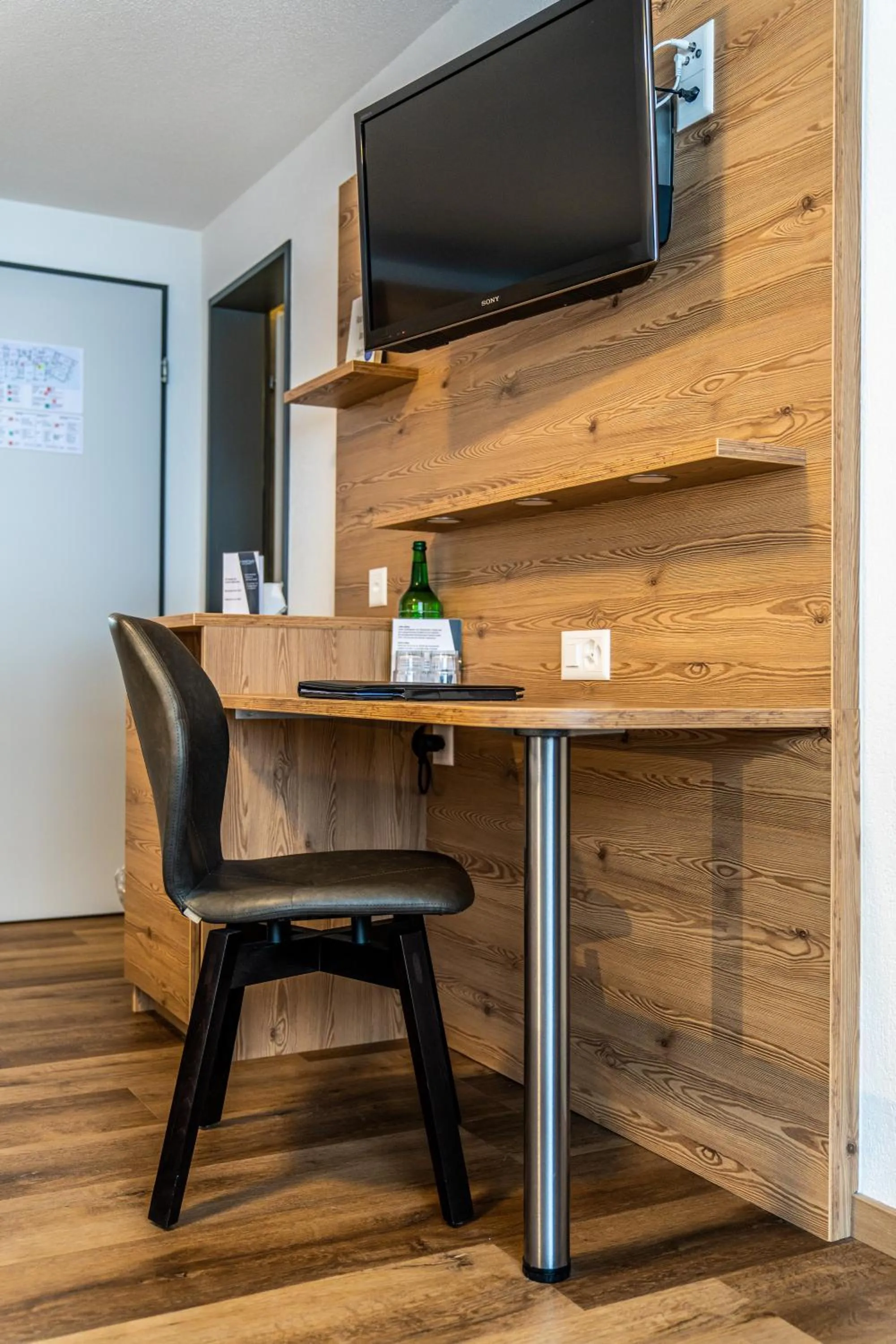 TV and multimedia in Hotel Kristall-Saphir Superior