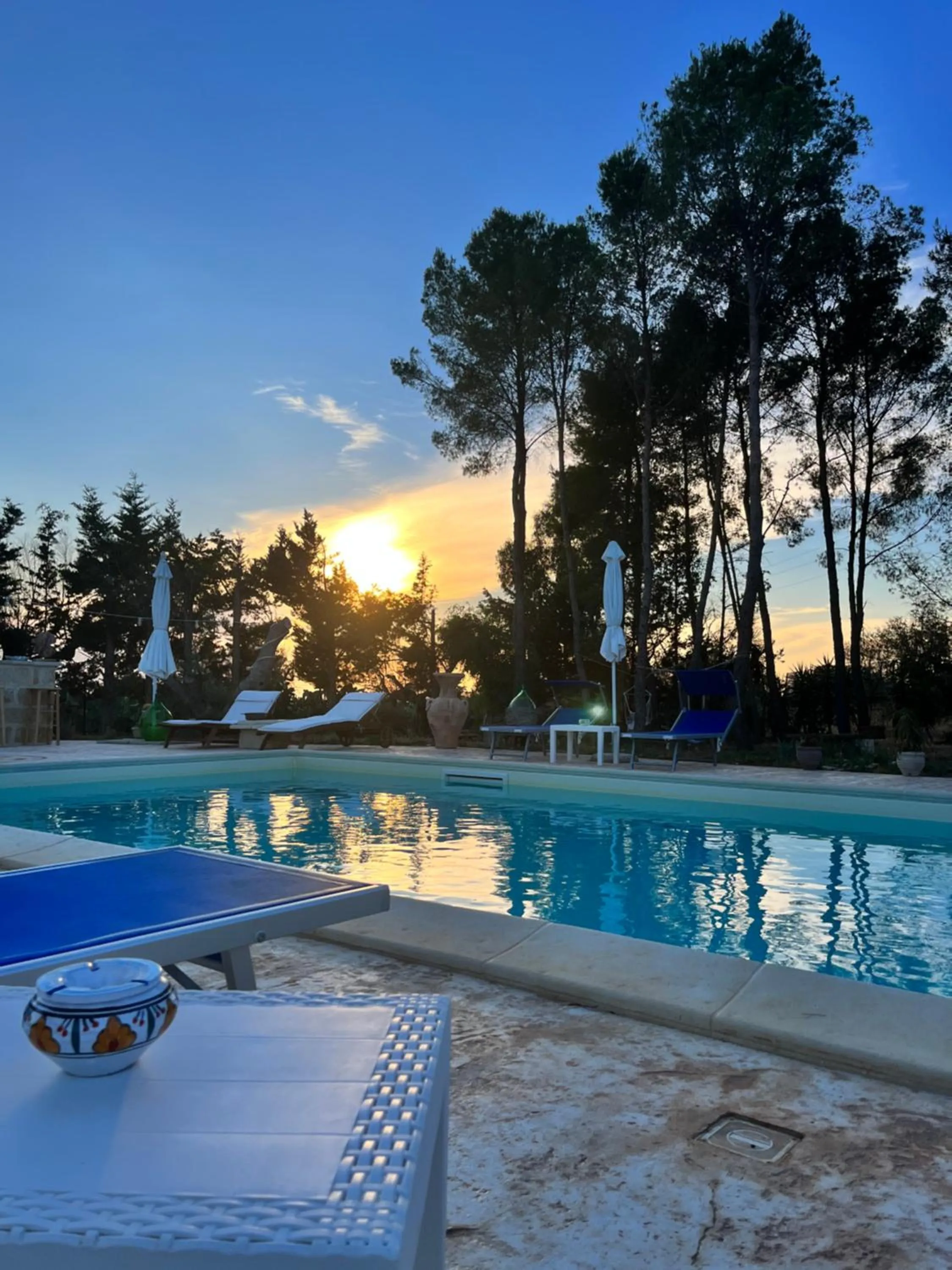Swimming pool in B&B DOÑA FLOR