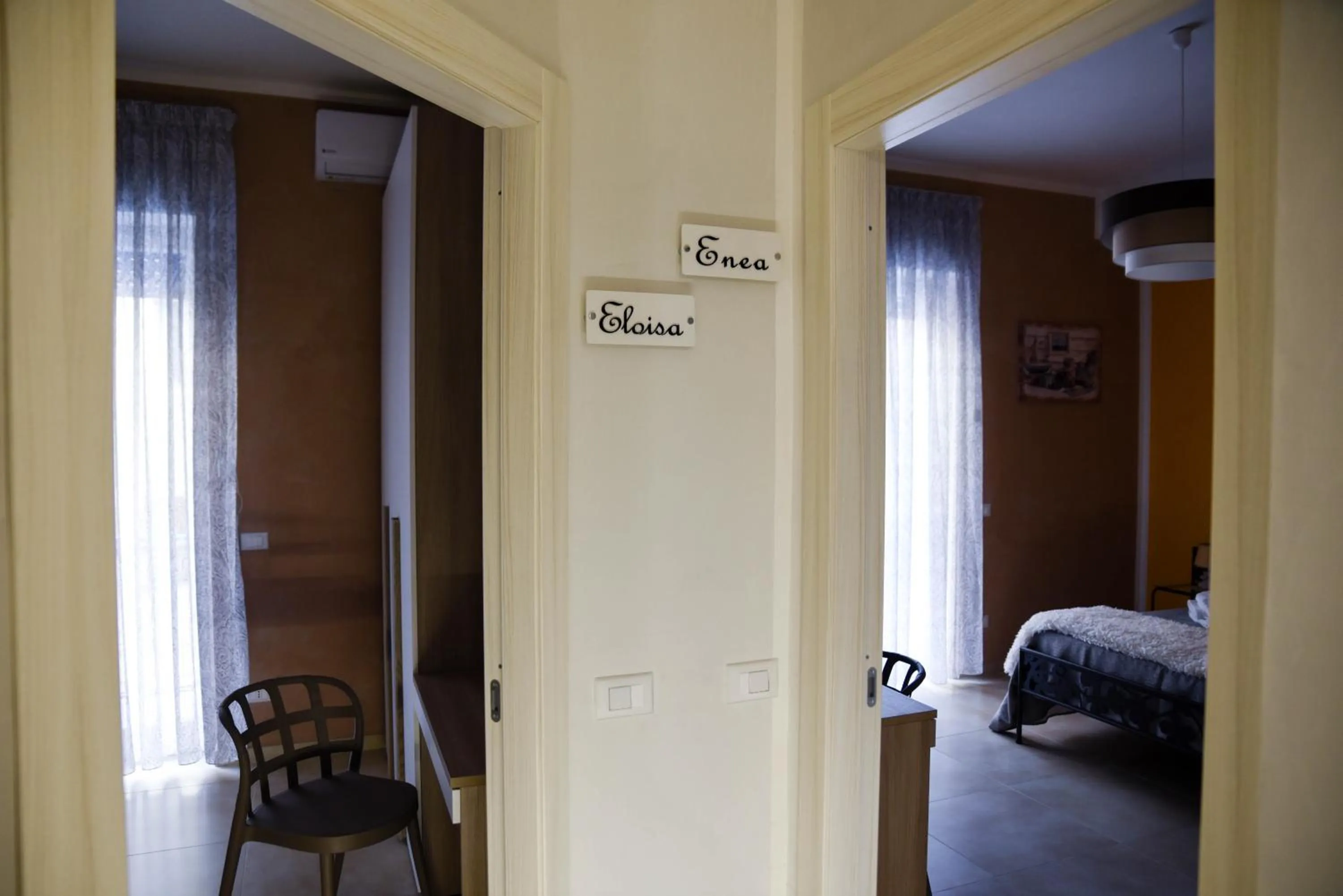 Seating area, Bed in La Corte di BisMary B&B