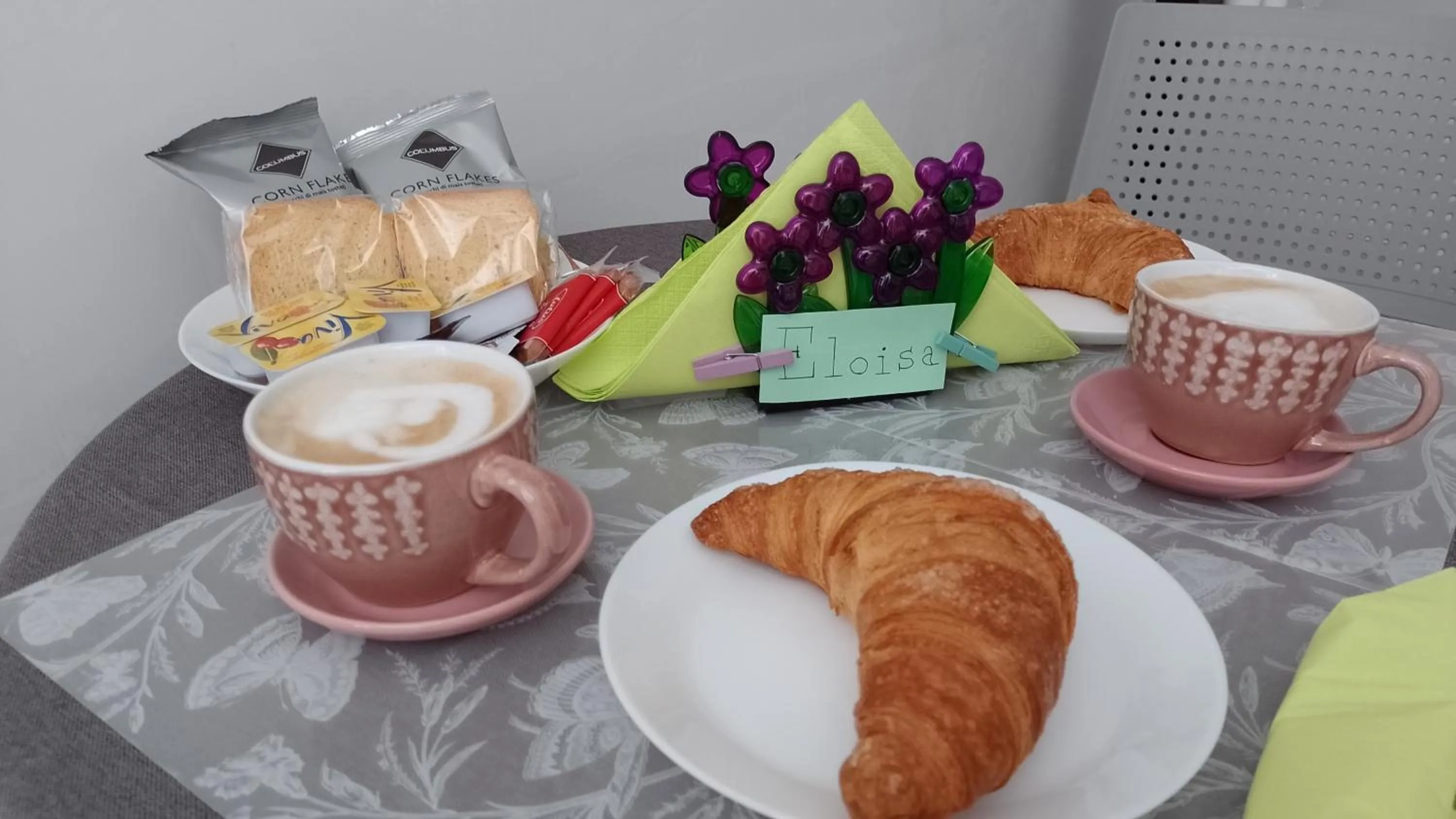 Breakfast in La Corte di BisMary B&B