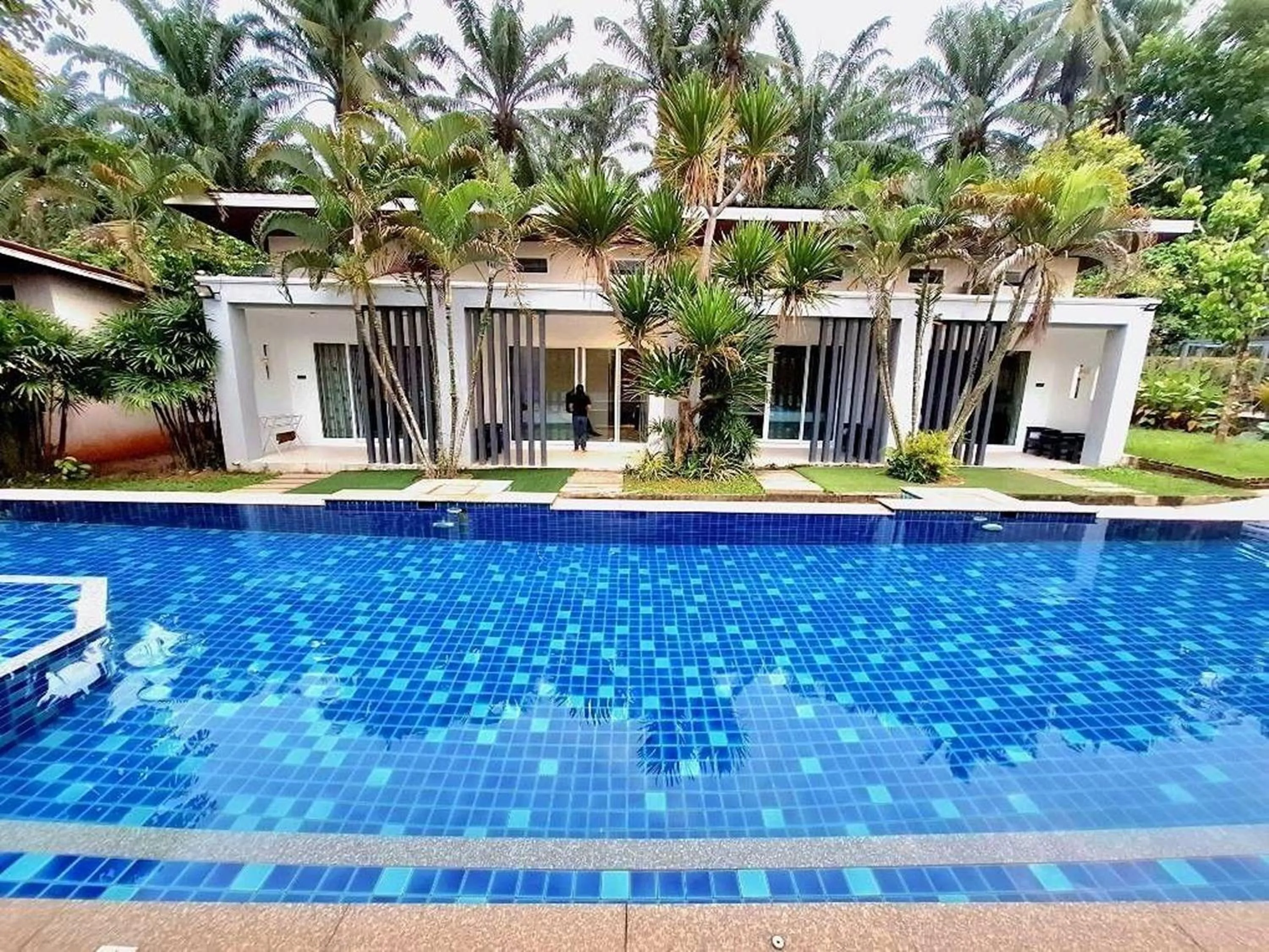 Swimming pool in The Fong Krabi resort