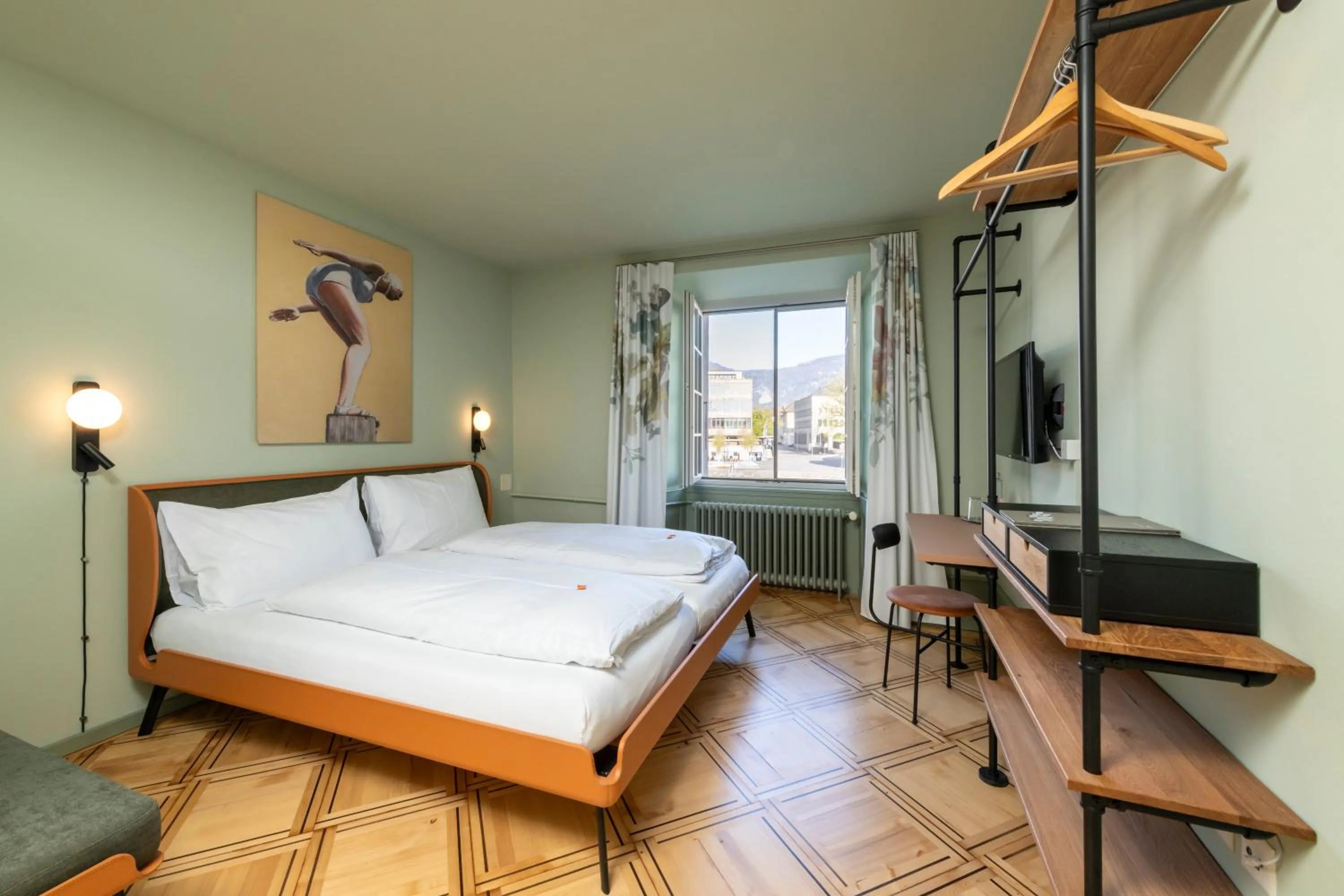 Bed in Hotel an der Aare Swiss Quality