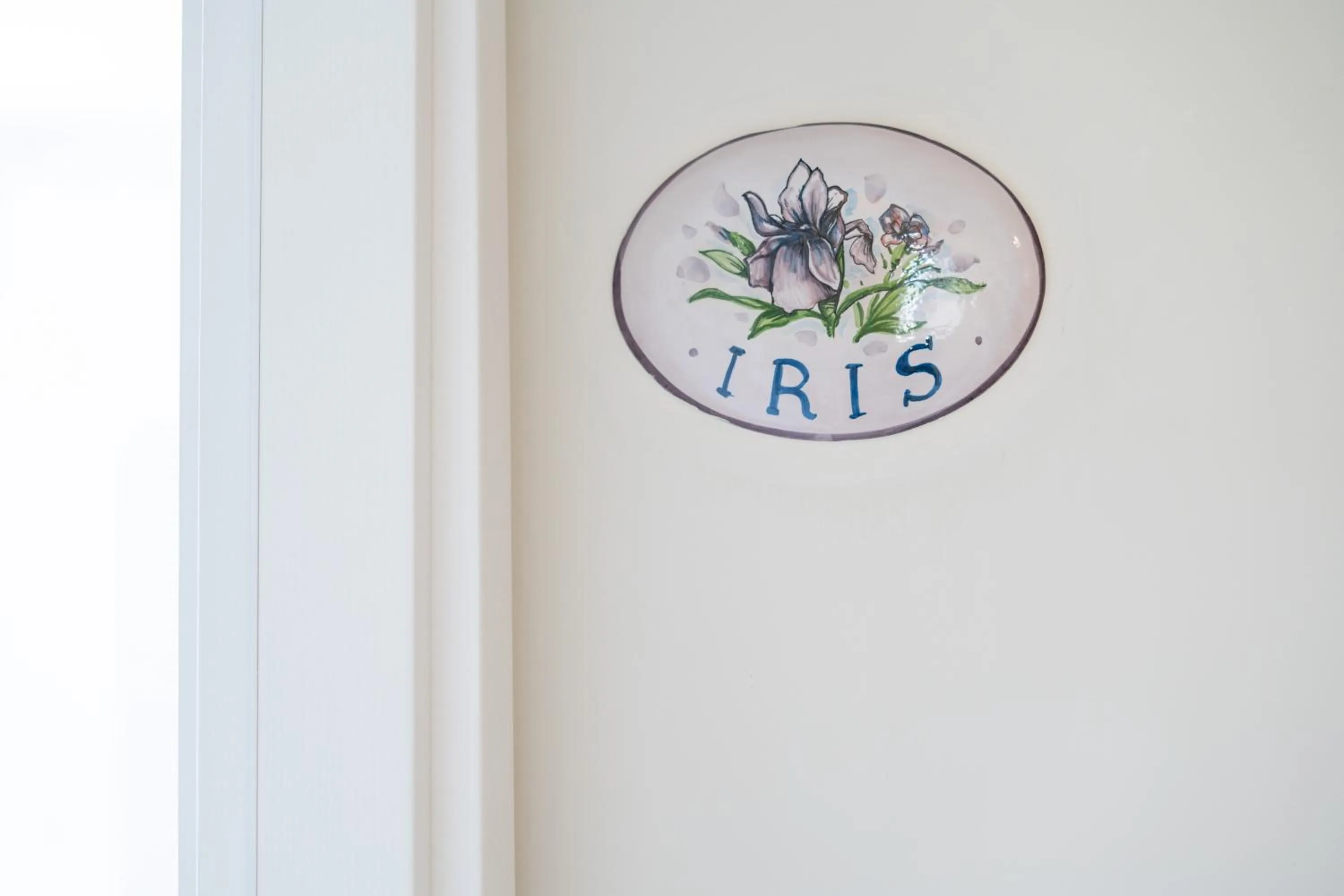 Logo/Certificate/Sign in B&B L'Abbraccio