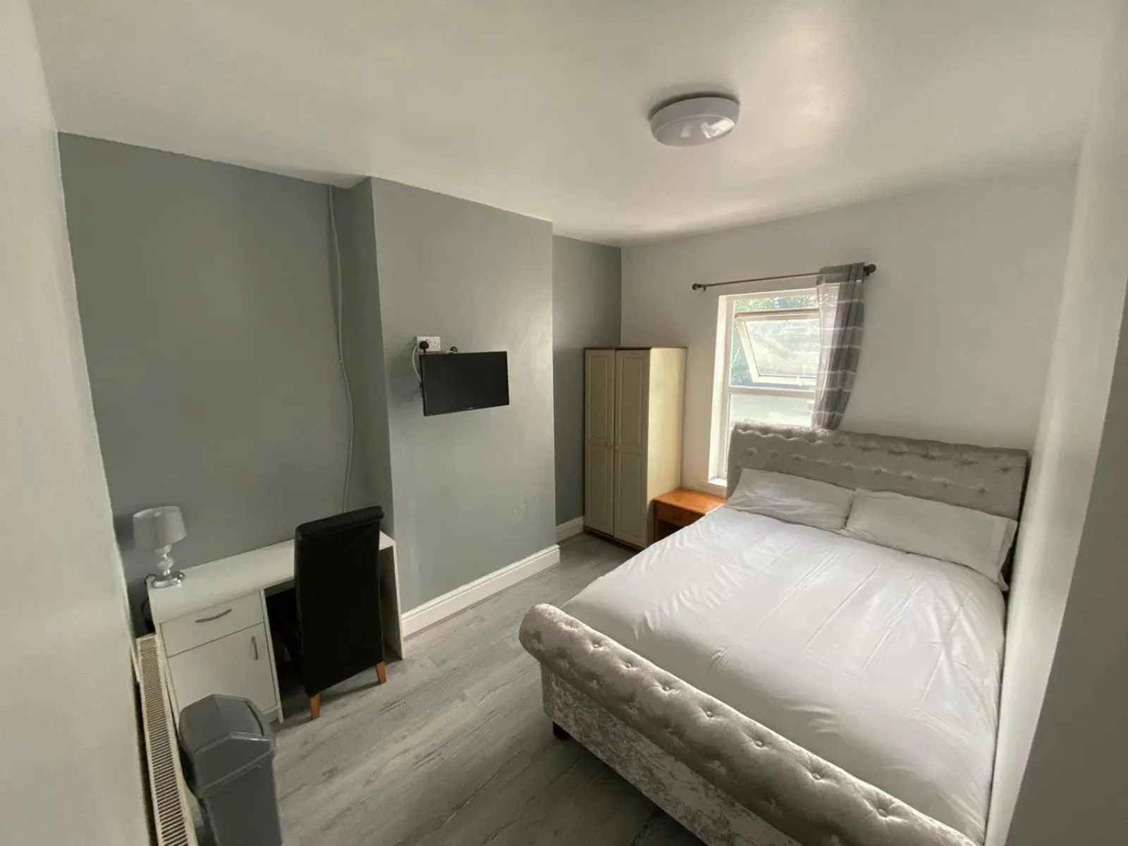 Bed in Glorious catering & Restaurant BnB