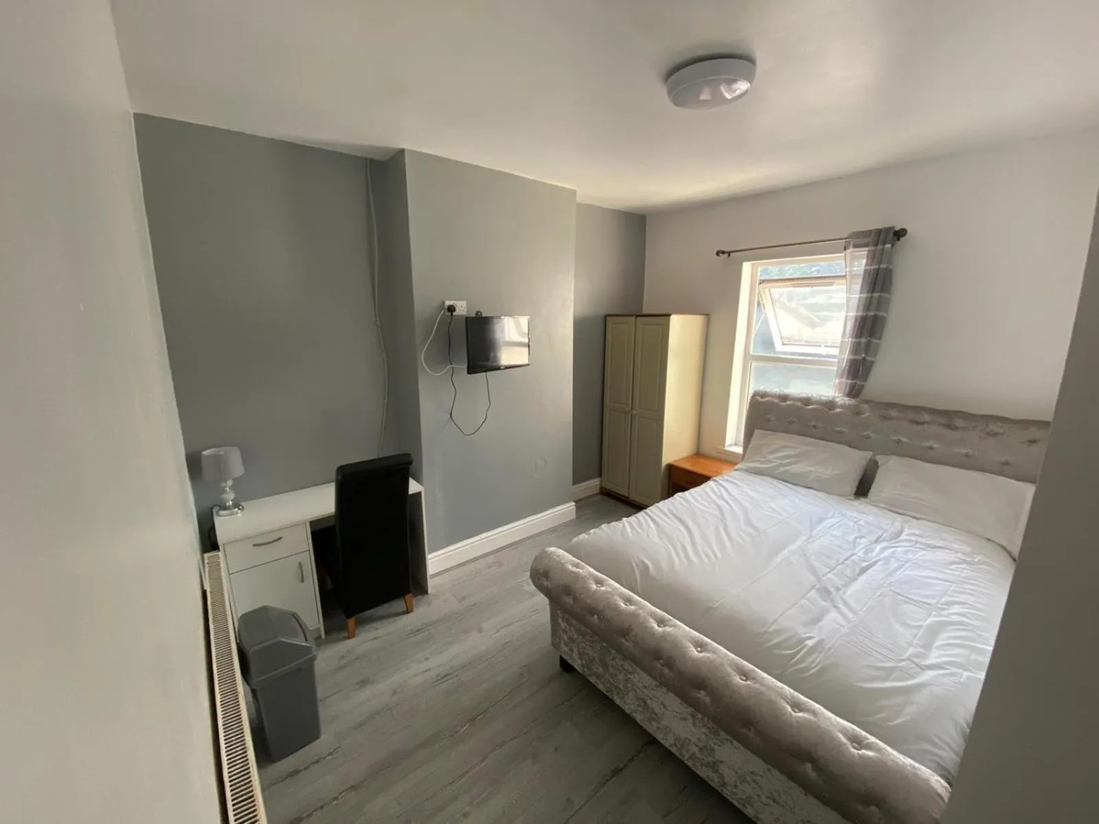 Bed in Glorious catering & Restaurant BnB