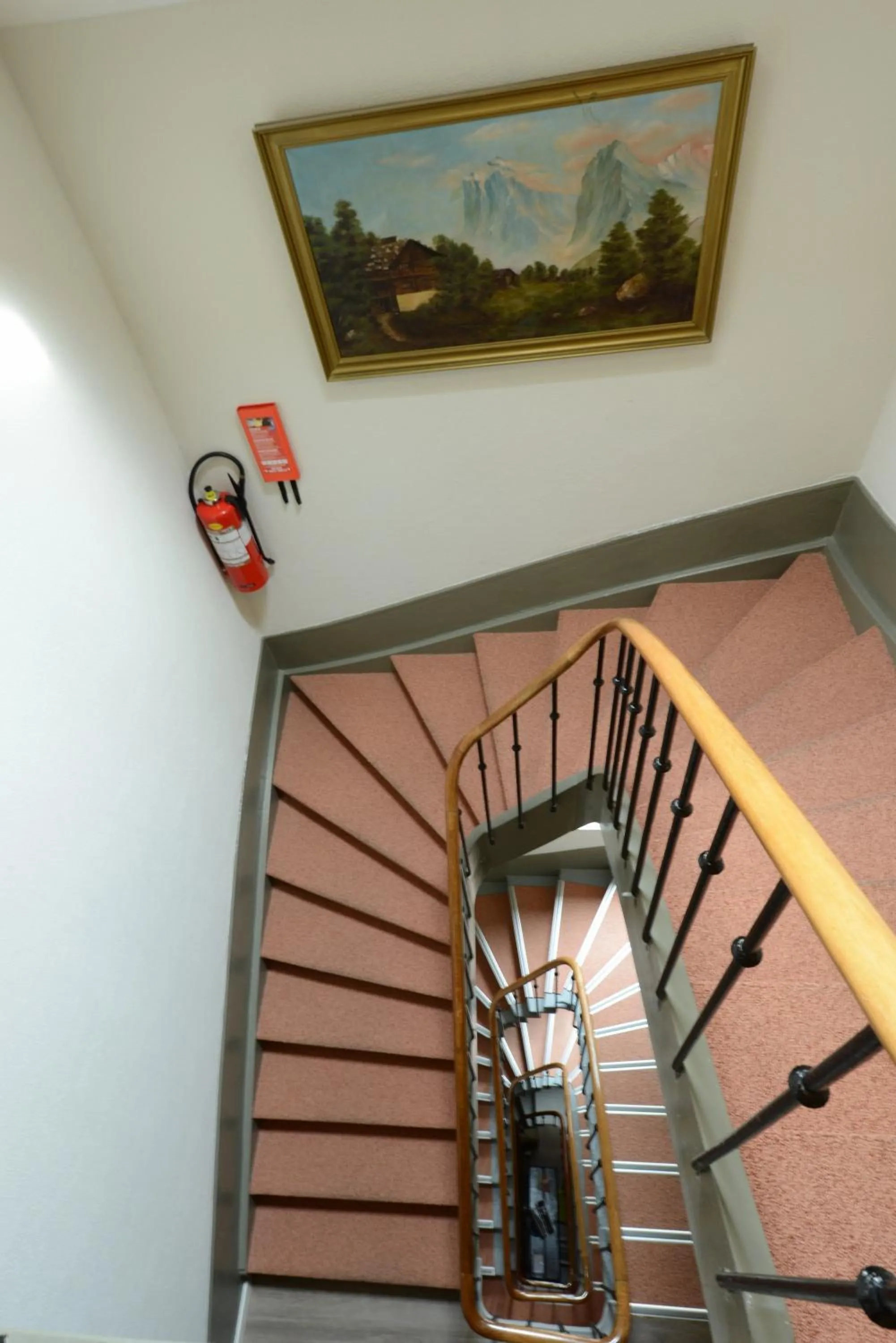 Property building in Hôtel du Marché