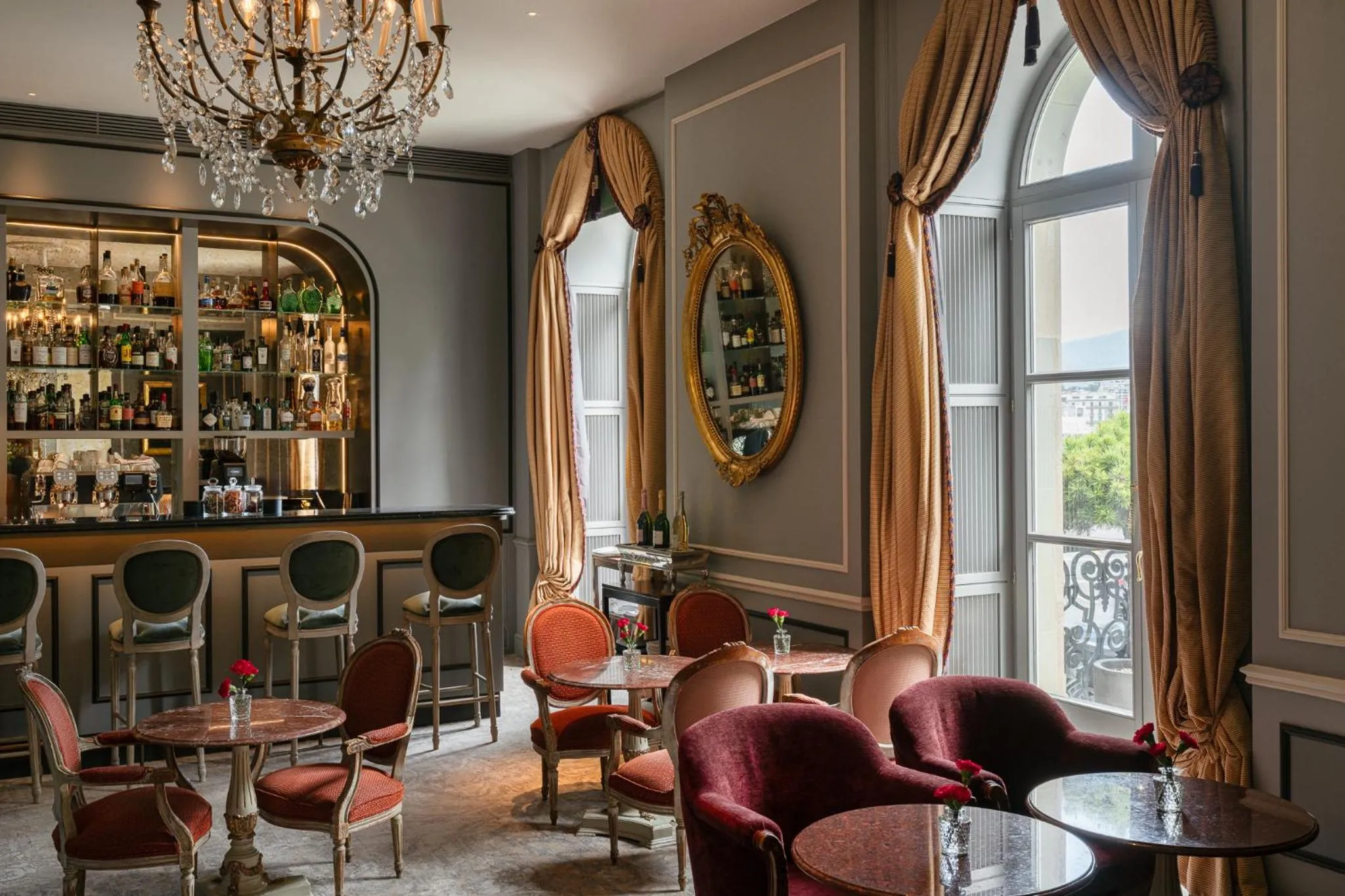 Restaurant/places to eat in Beau-Rivage Genève