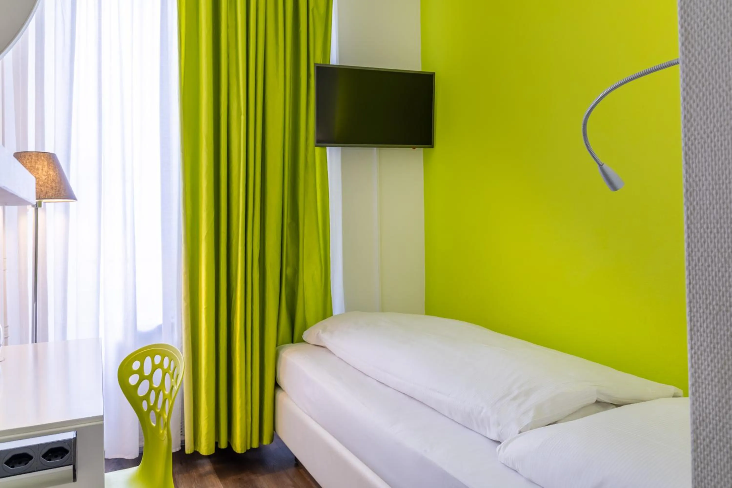 Bed in Hotel City Inn Basel