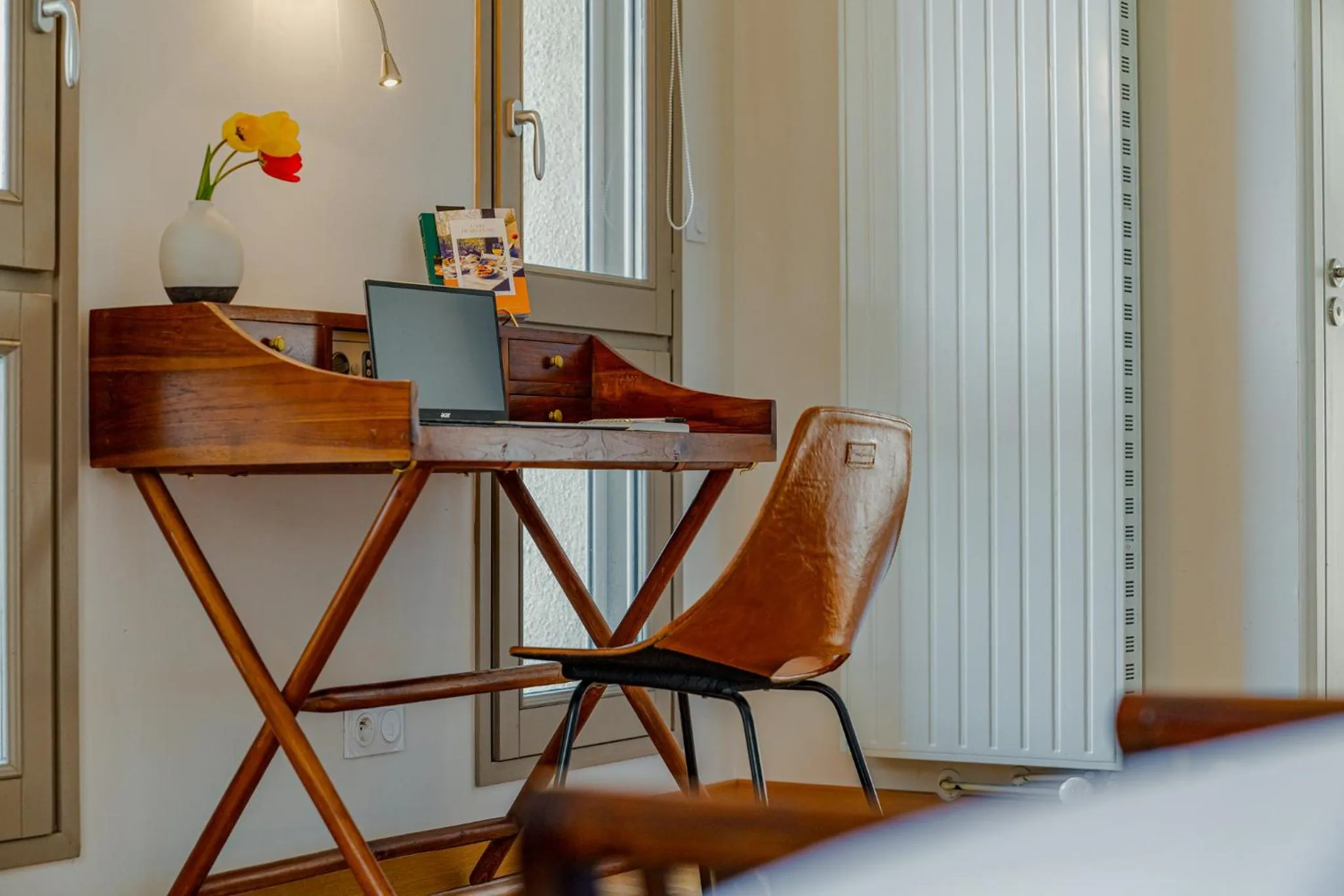 Seating area in Demeures & Châteaux Auberge de la Tour - Hôtel & Restaurants - Marcolès Auvergne