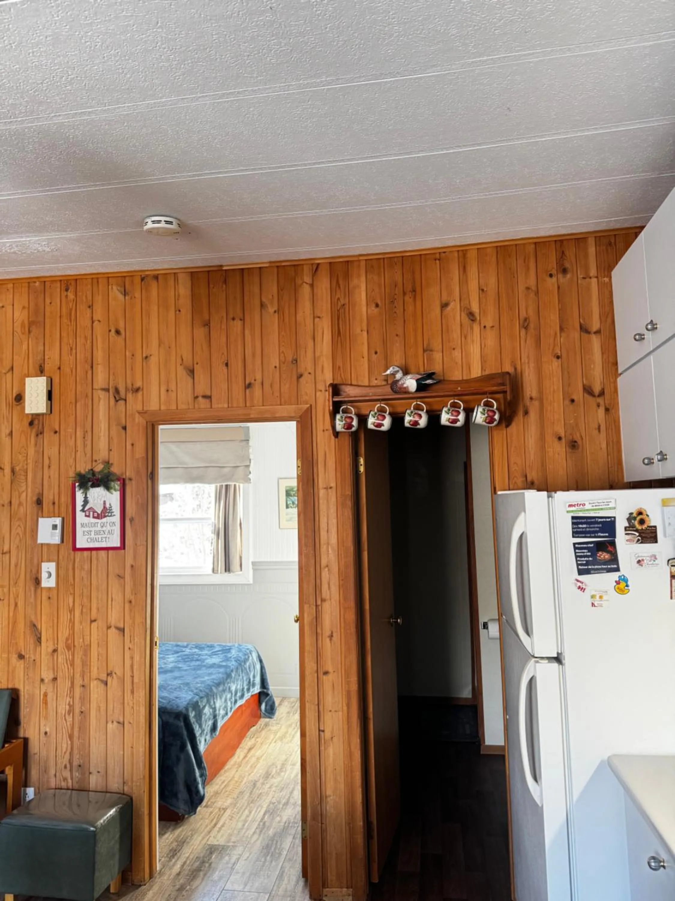 Bed in Oasis du grand fond Inc