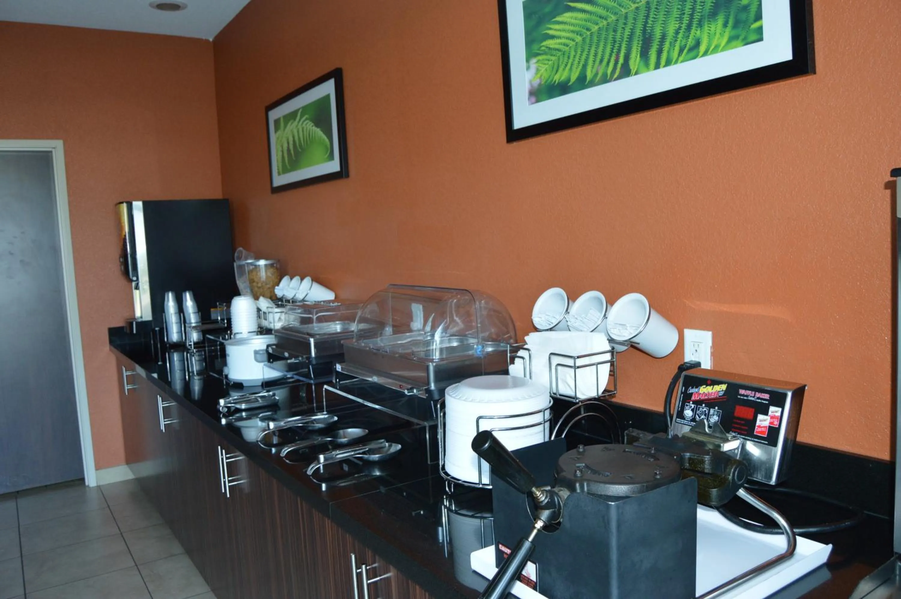 Continental breakfast in Sleep Inn & Suites Elk City Route 66