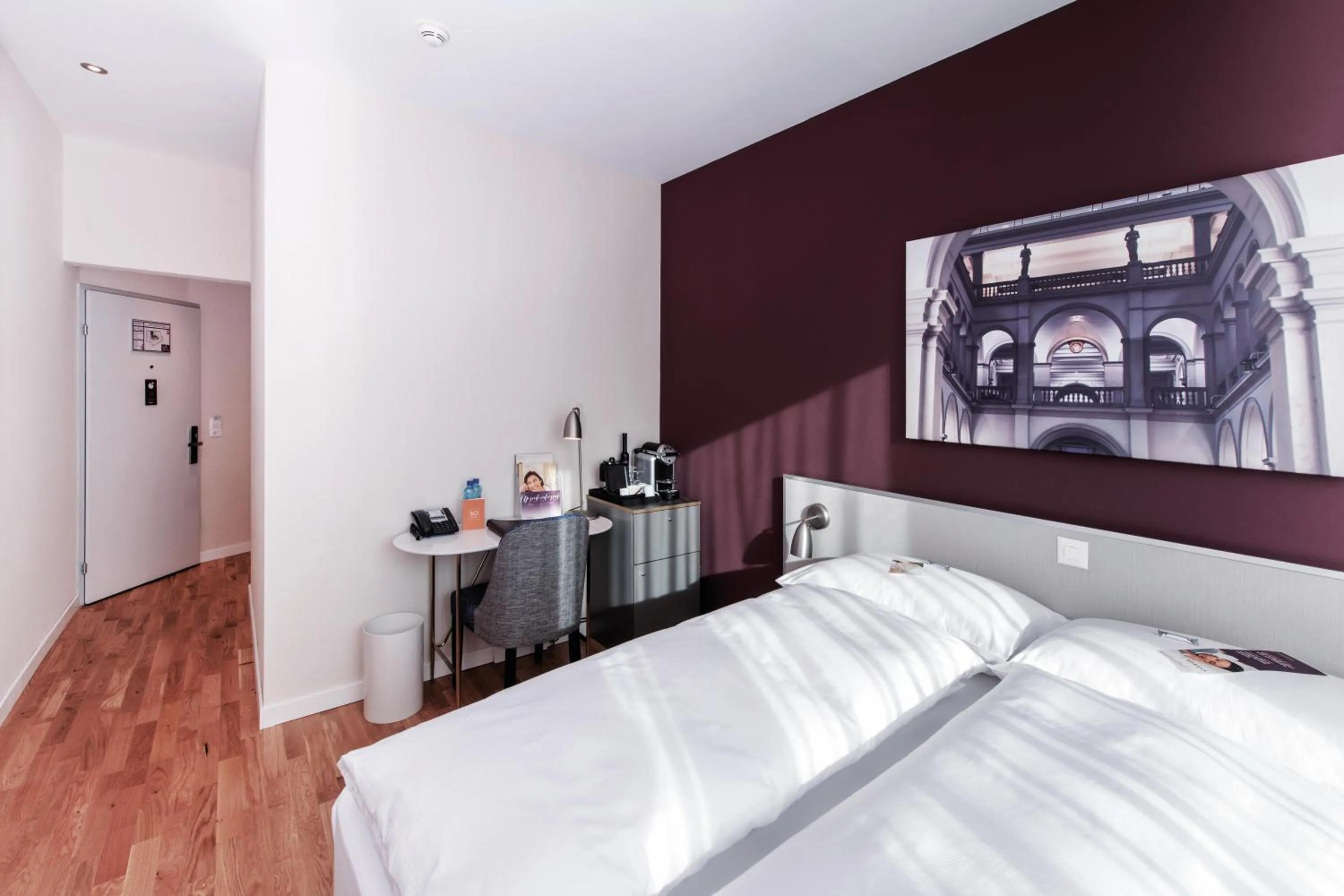 Bed in Sorell Hotel Rex Zürich