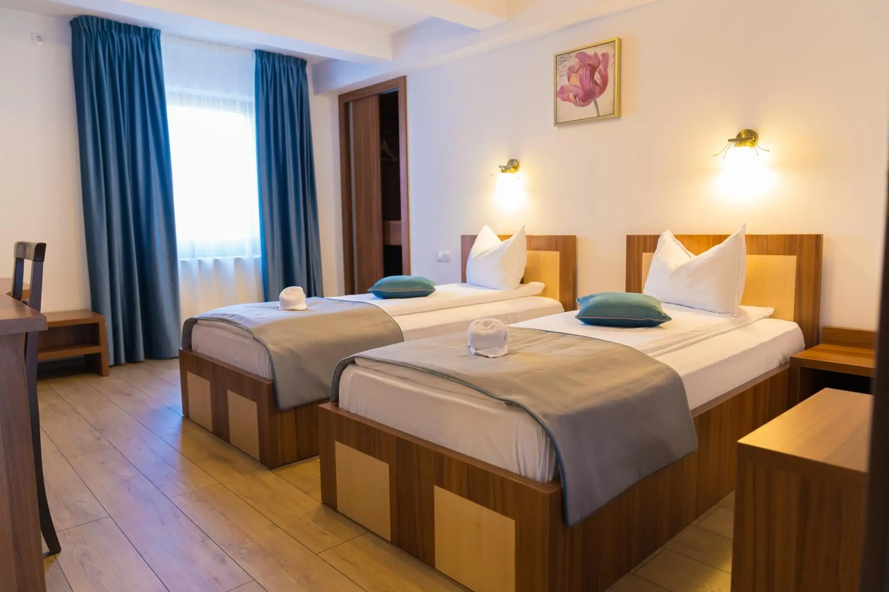 Twin Room in Pensiunea Transilvania Twin Room in Pensiunea Transilvania