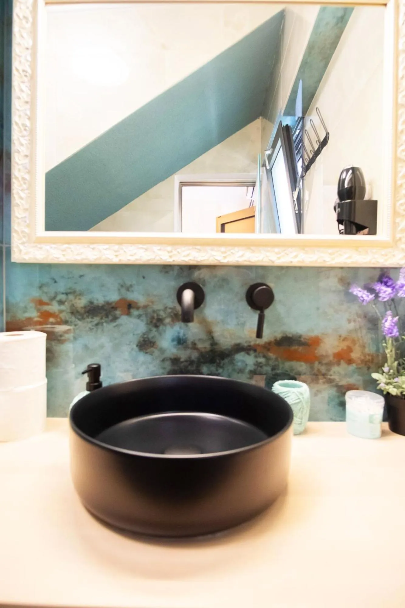 Serenity Luxe Suites