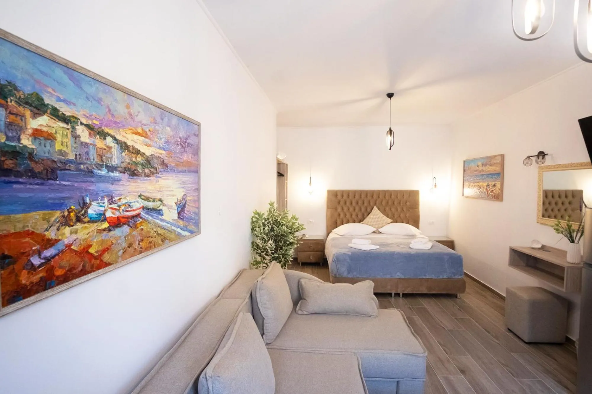 Bed in Serenity Luxe Suites