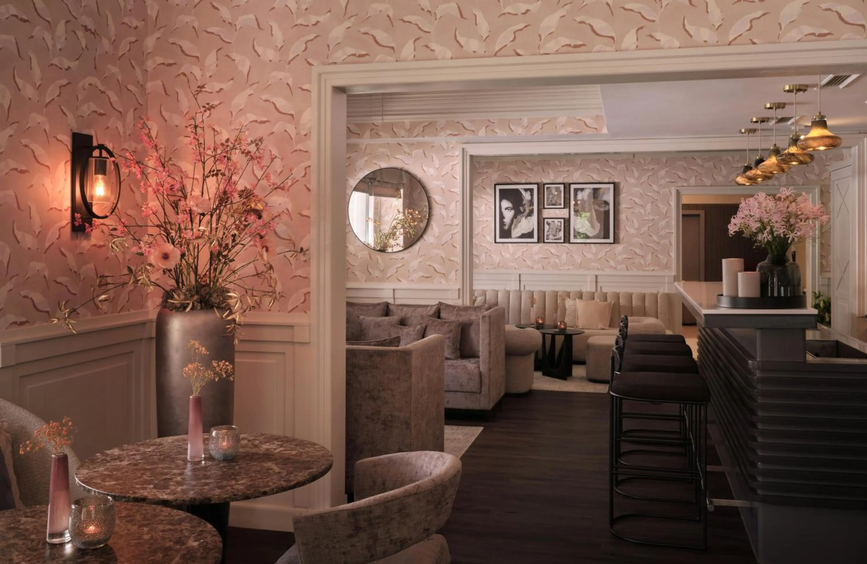 Lounge or bar in Hotel Alden Splügenschloss Zürich - Leonardo Limited Edition