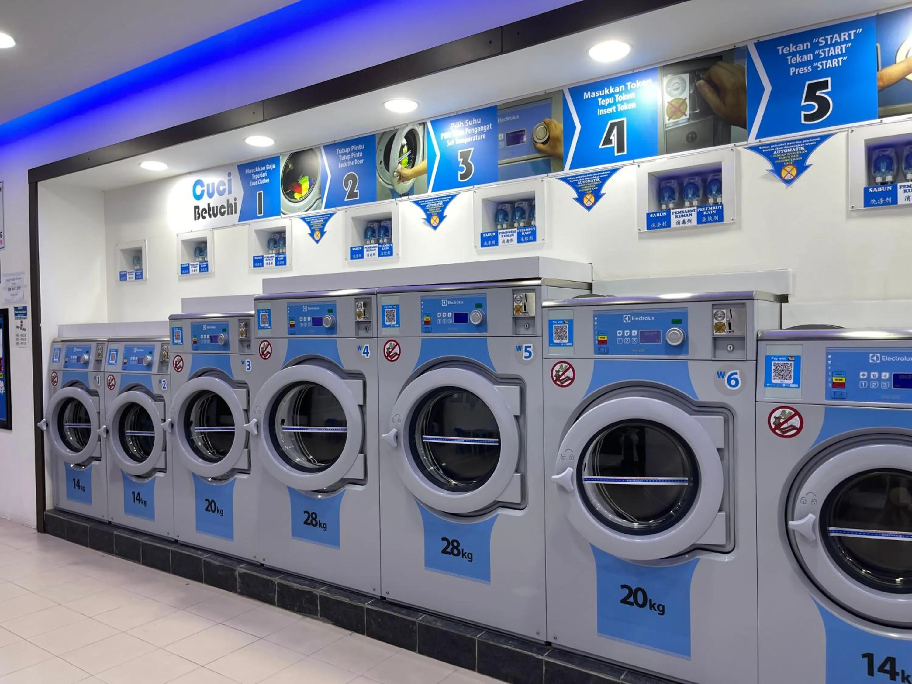 Loft Pals Urbanstay Lodge, Kapit