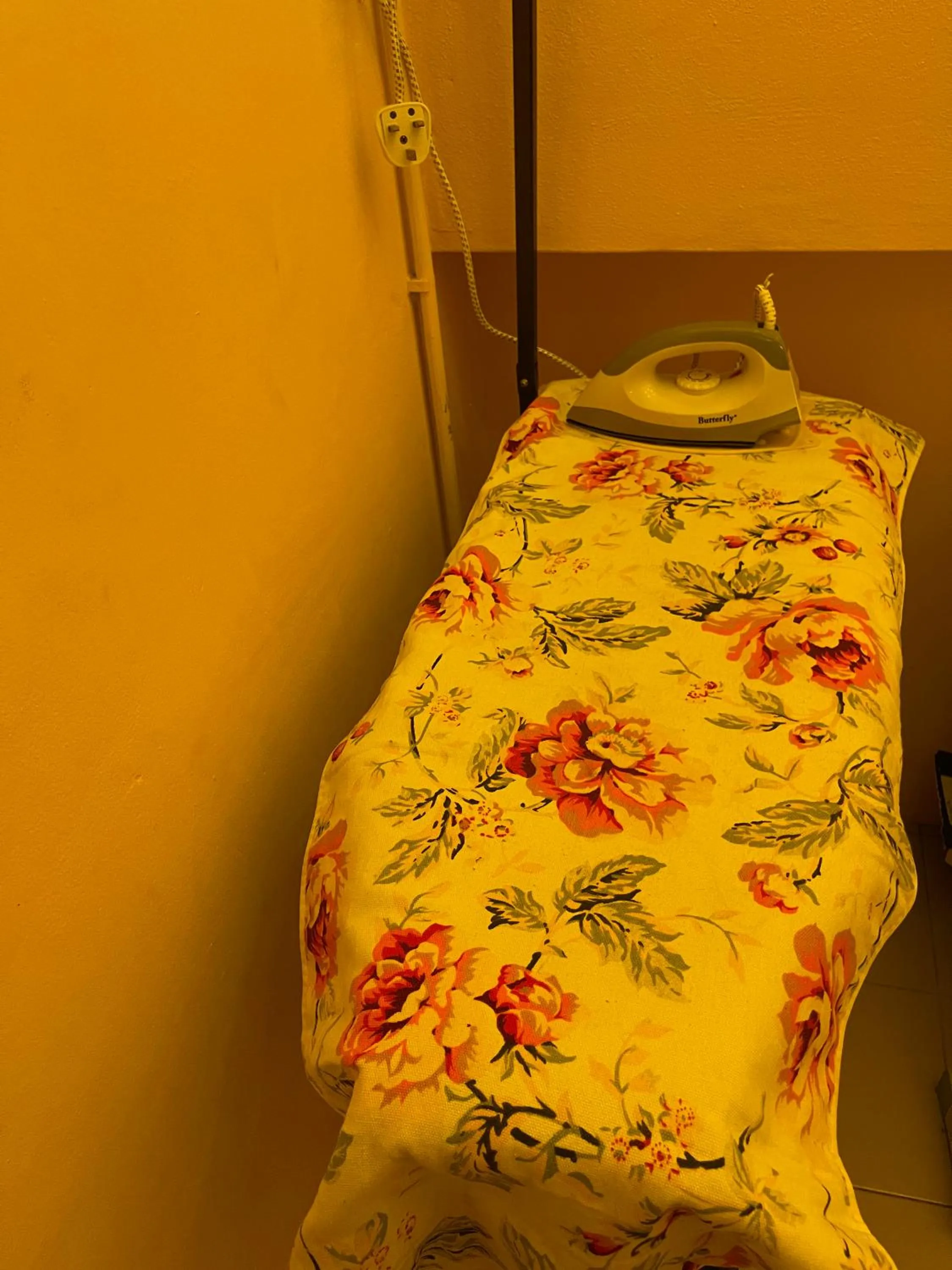 Bed in Loft Pals Urbanstay Lodge, Kapit