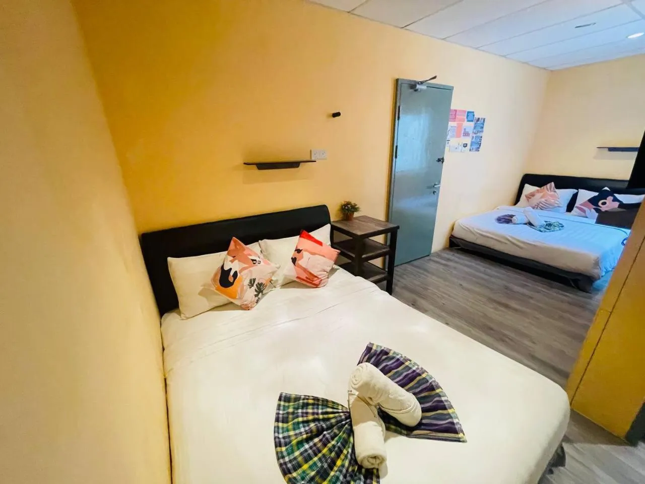 Bed in Loft Pals Urbanstay Lodge, Kapit