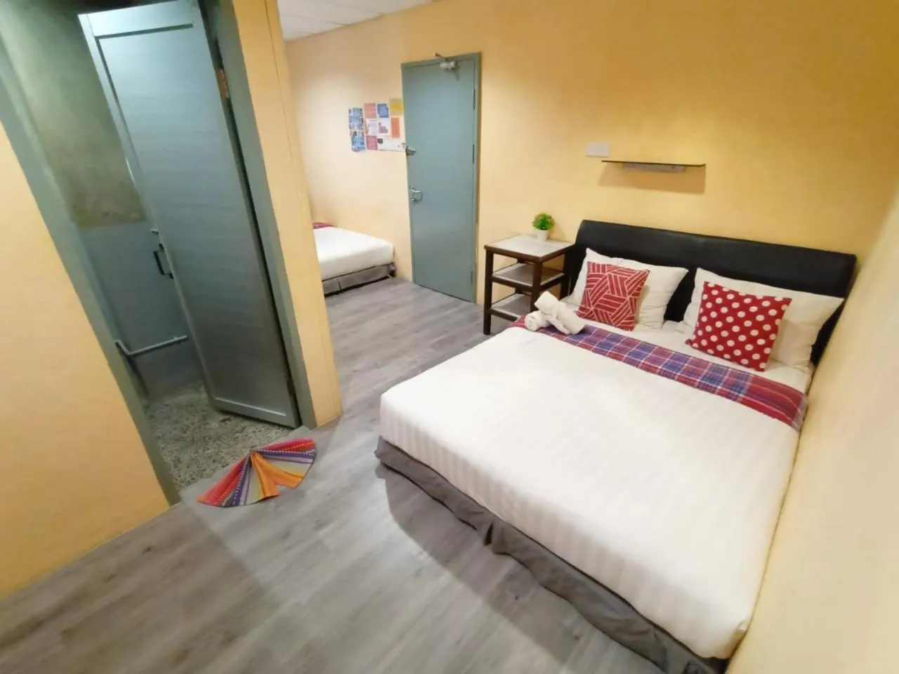 Bed in Loft Pals Urbanstay Lodge, Kapit