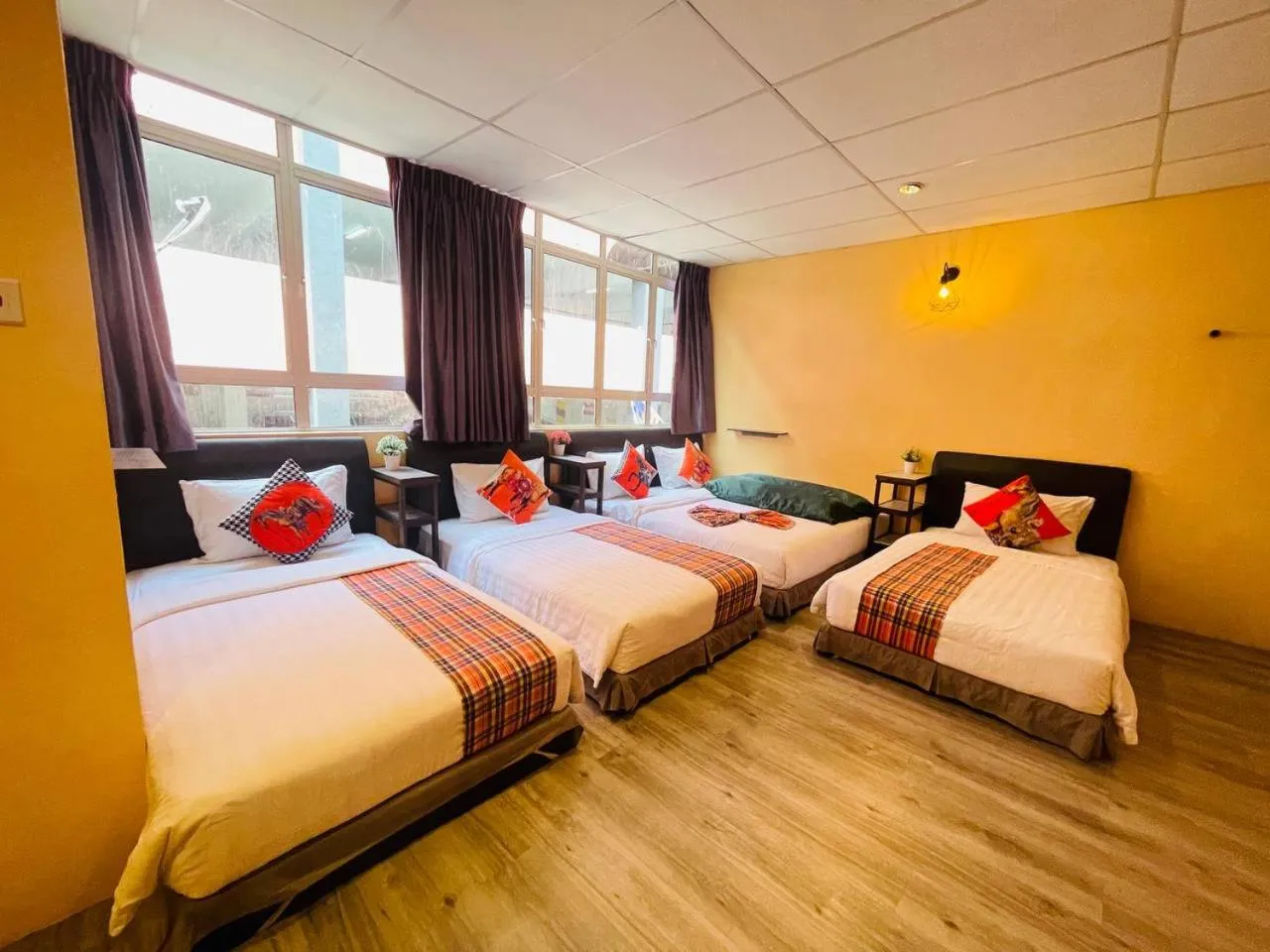 Bed in Loft Pals Urbanstay Lodge, Kapit