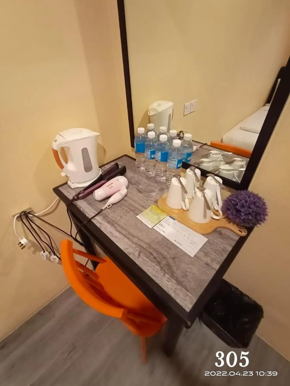 Loft Pals Urbanstay Lodge, Kapit