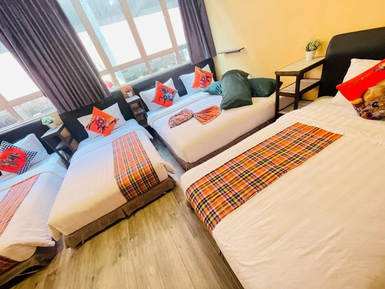 Bed in Loft Pals Urbanstay Lodge, Kapit