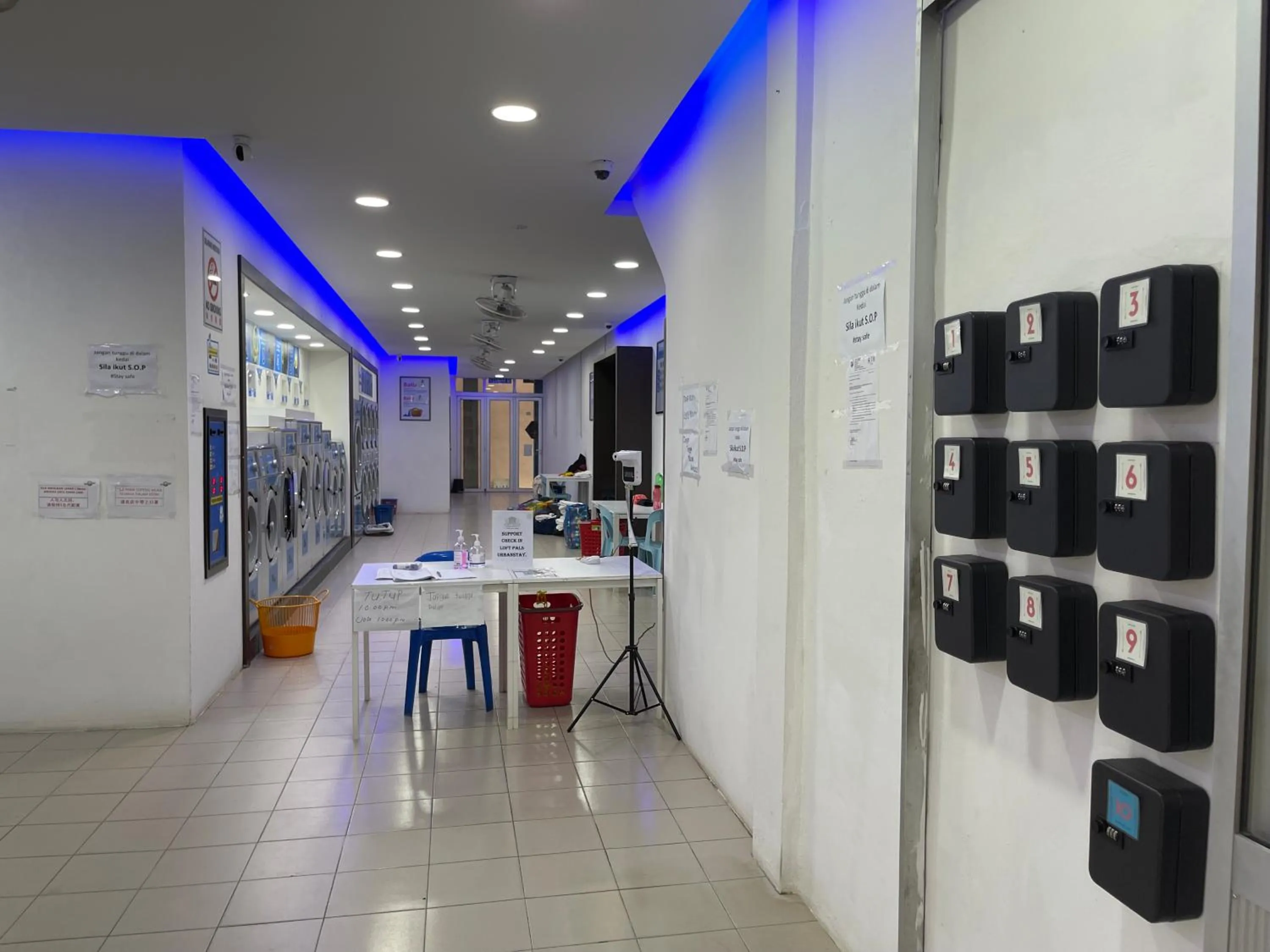 Loft Pals Urbanstay Lodge, Kapit