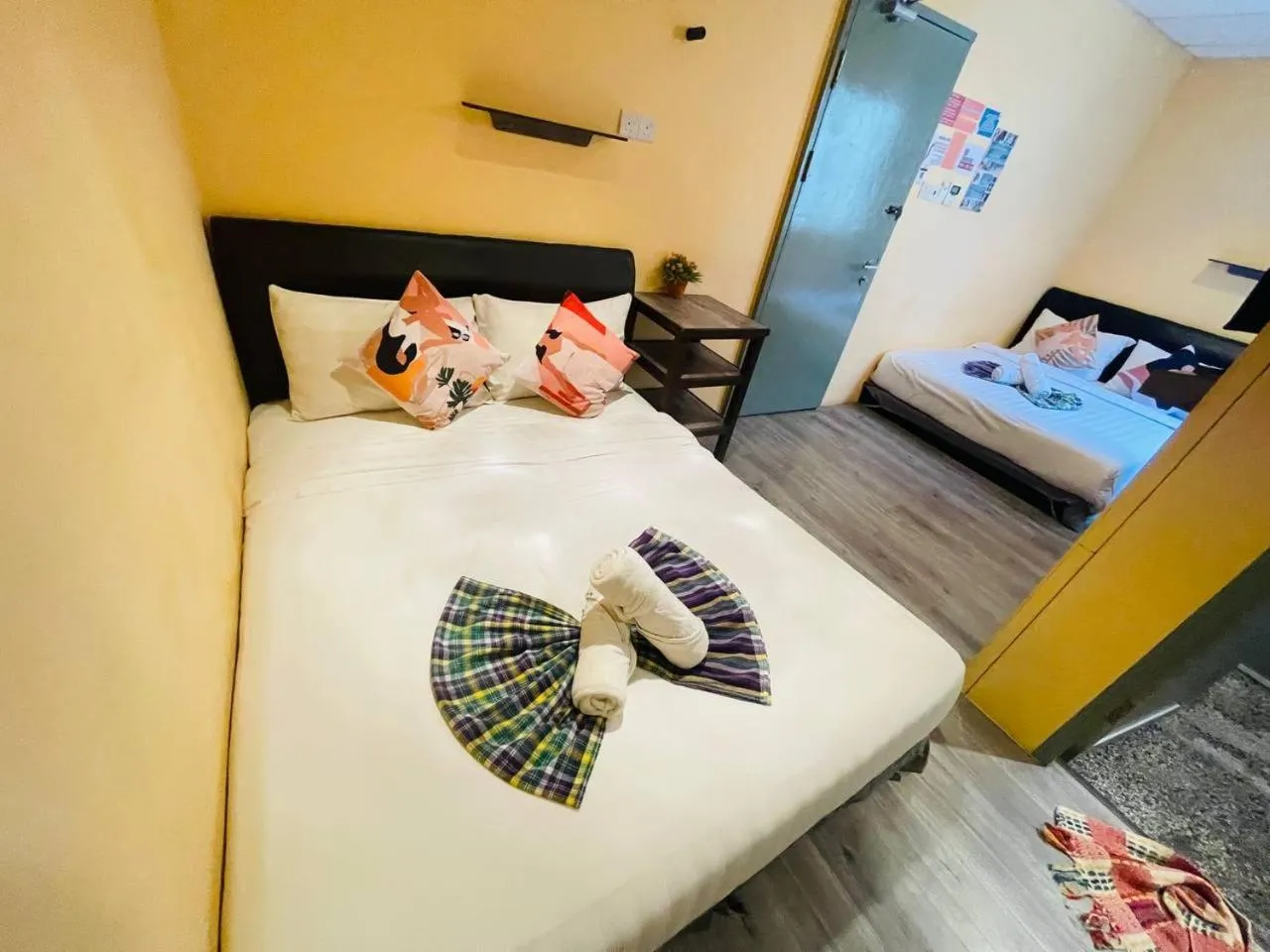 Bed in Loft Pals Urbanstay Lodge, Kapit