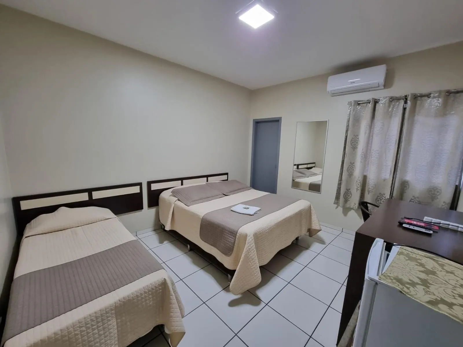 Photo of the whole room, Bed in Hotel Itatiaia