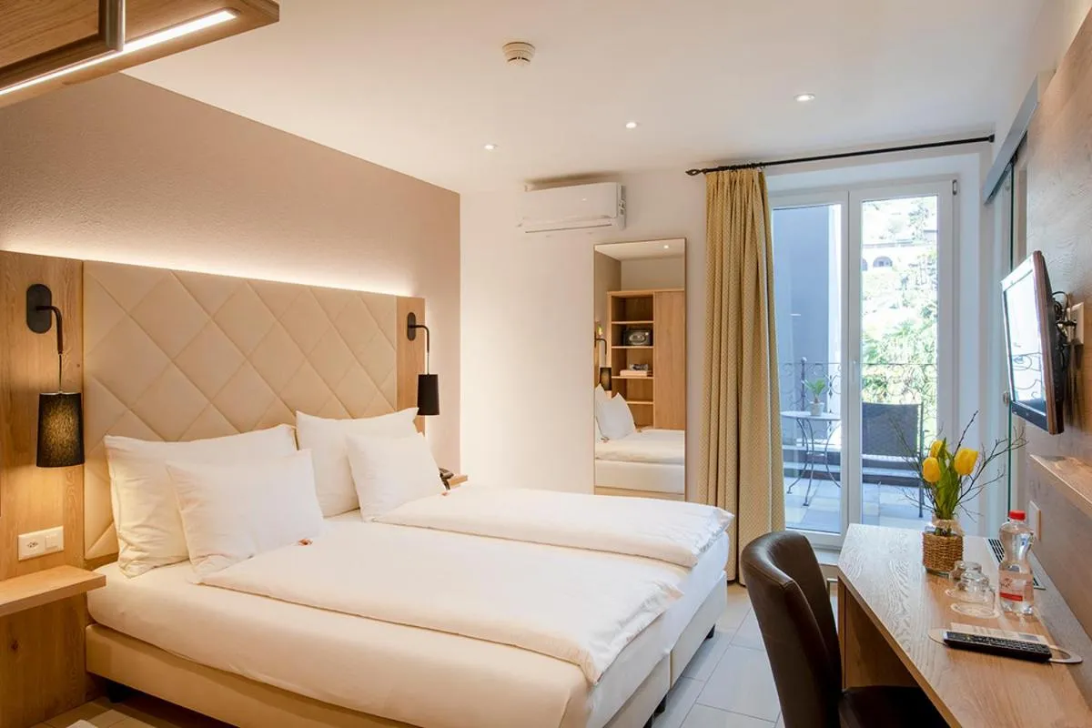 Bed in Hotel Collinetta