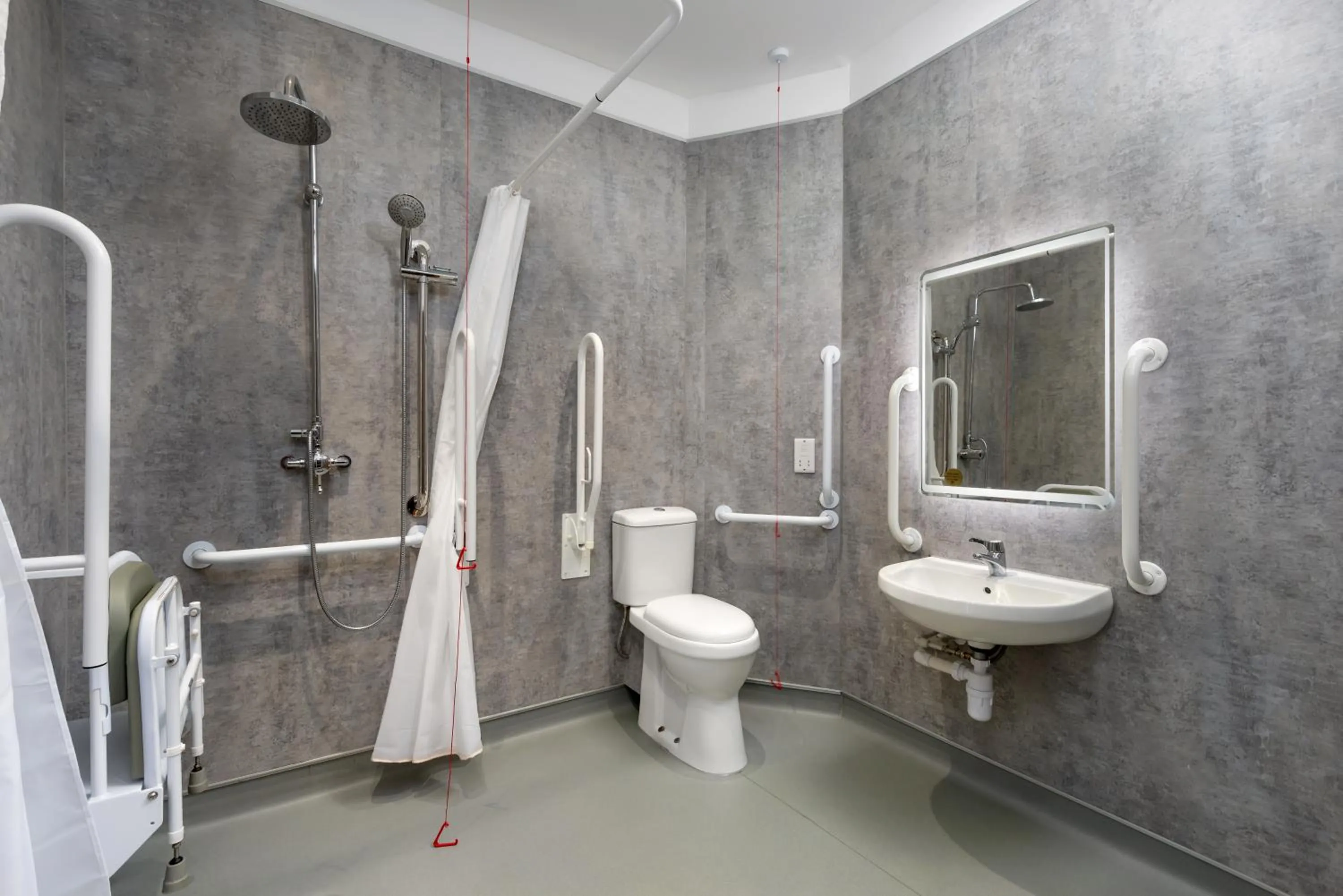 Bathroom in SMITH PLACE HOTEL