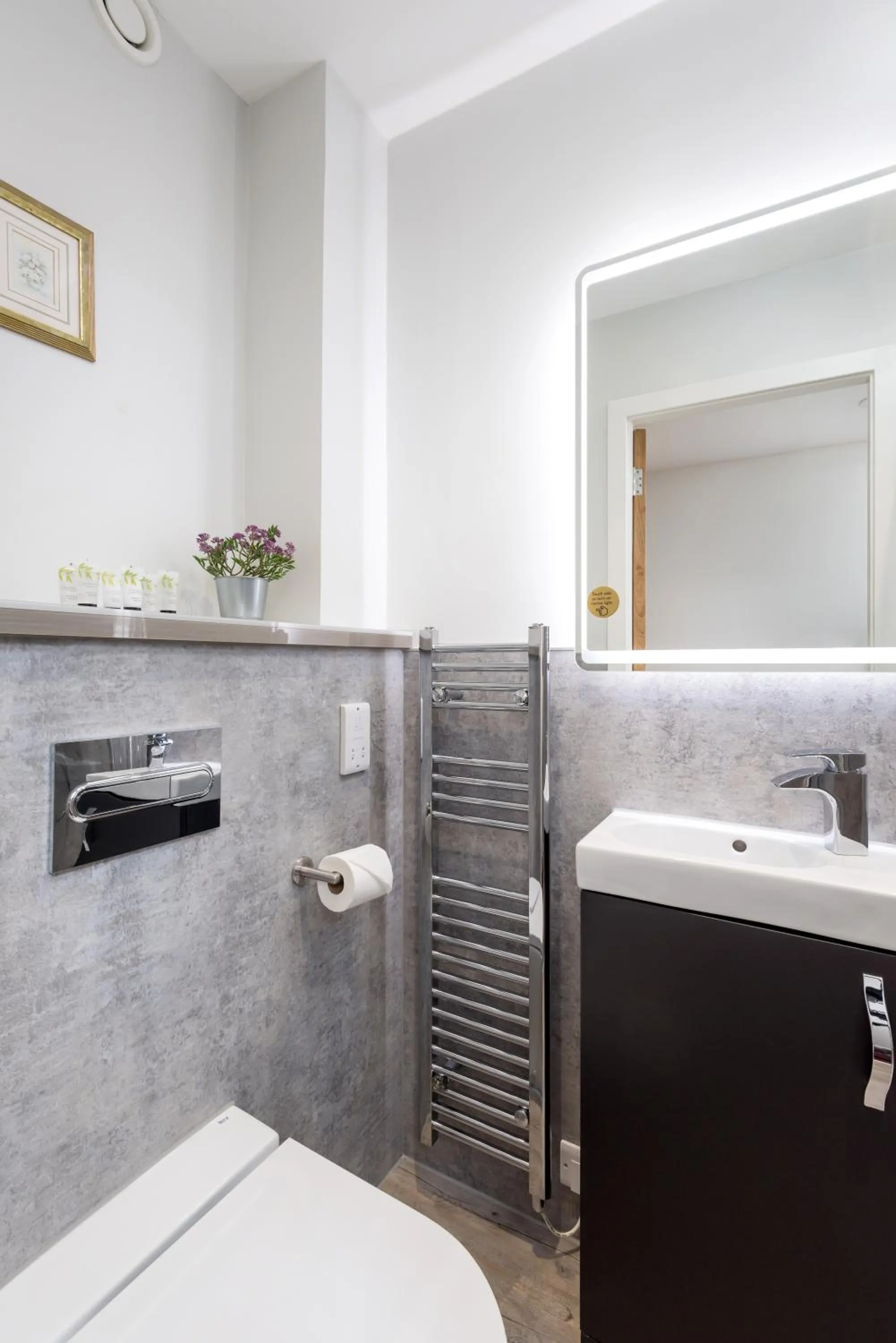 Bathroom in SMITH PLACE HOTEL