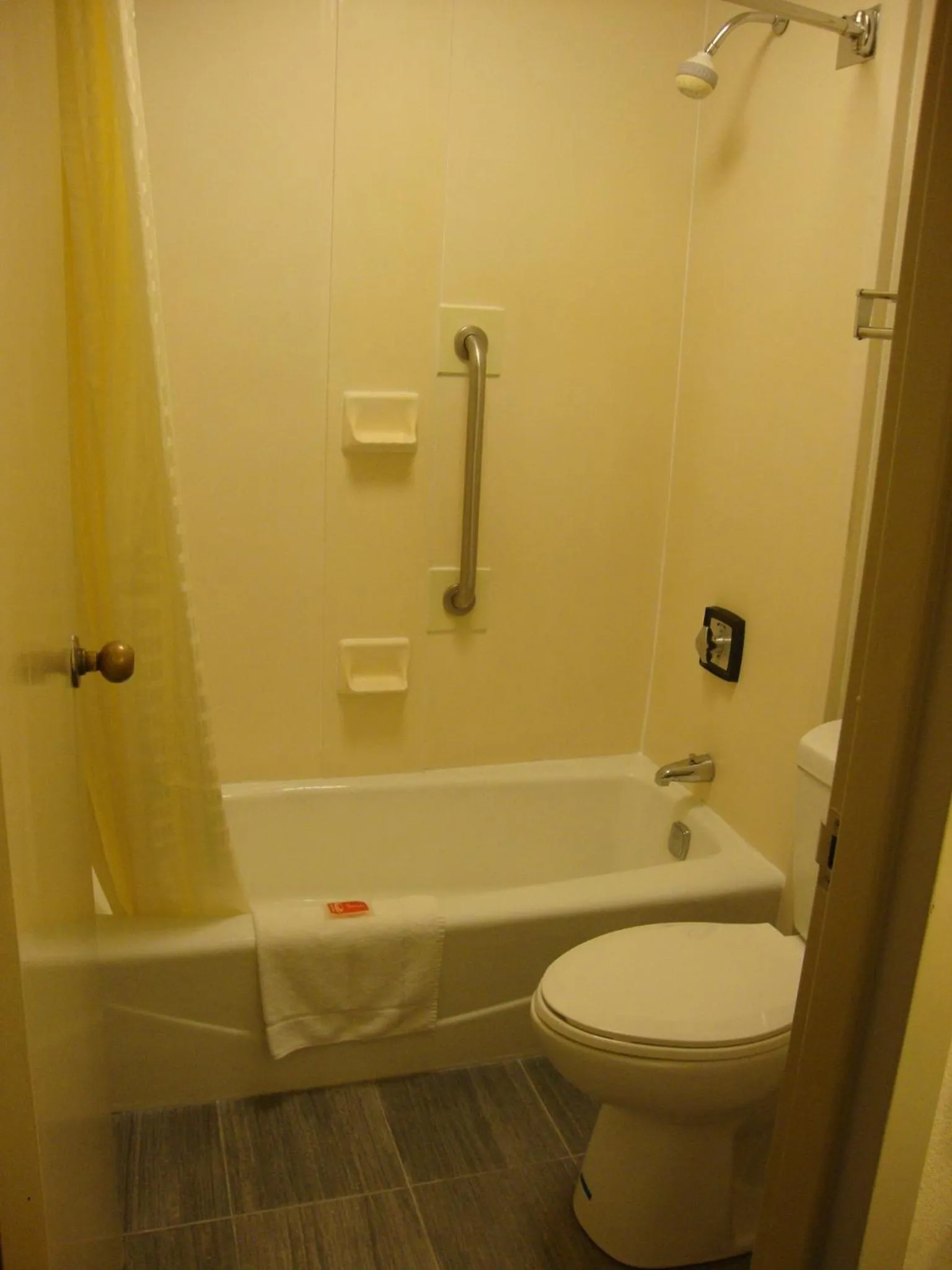 Toilet in Econo Lodge Inn & Suites Jackson Northwest
