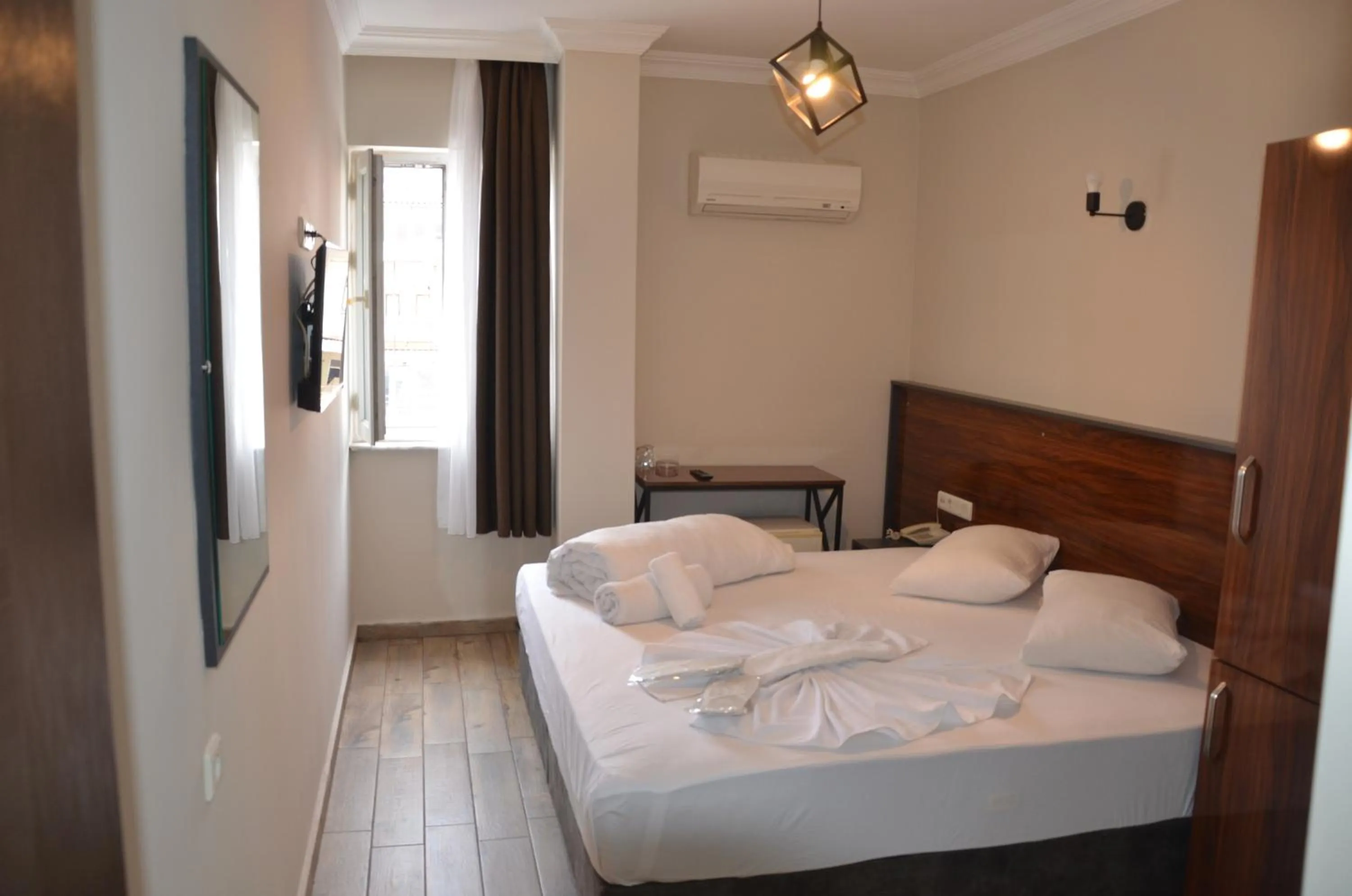 Massage, Bed in Marka Hotel