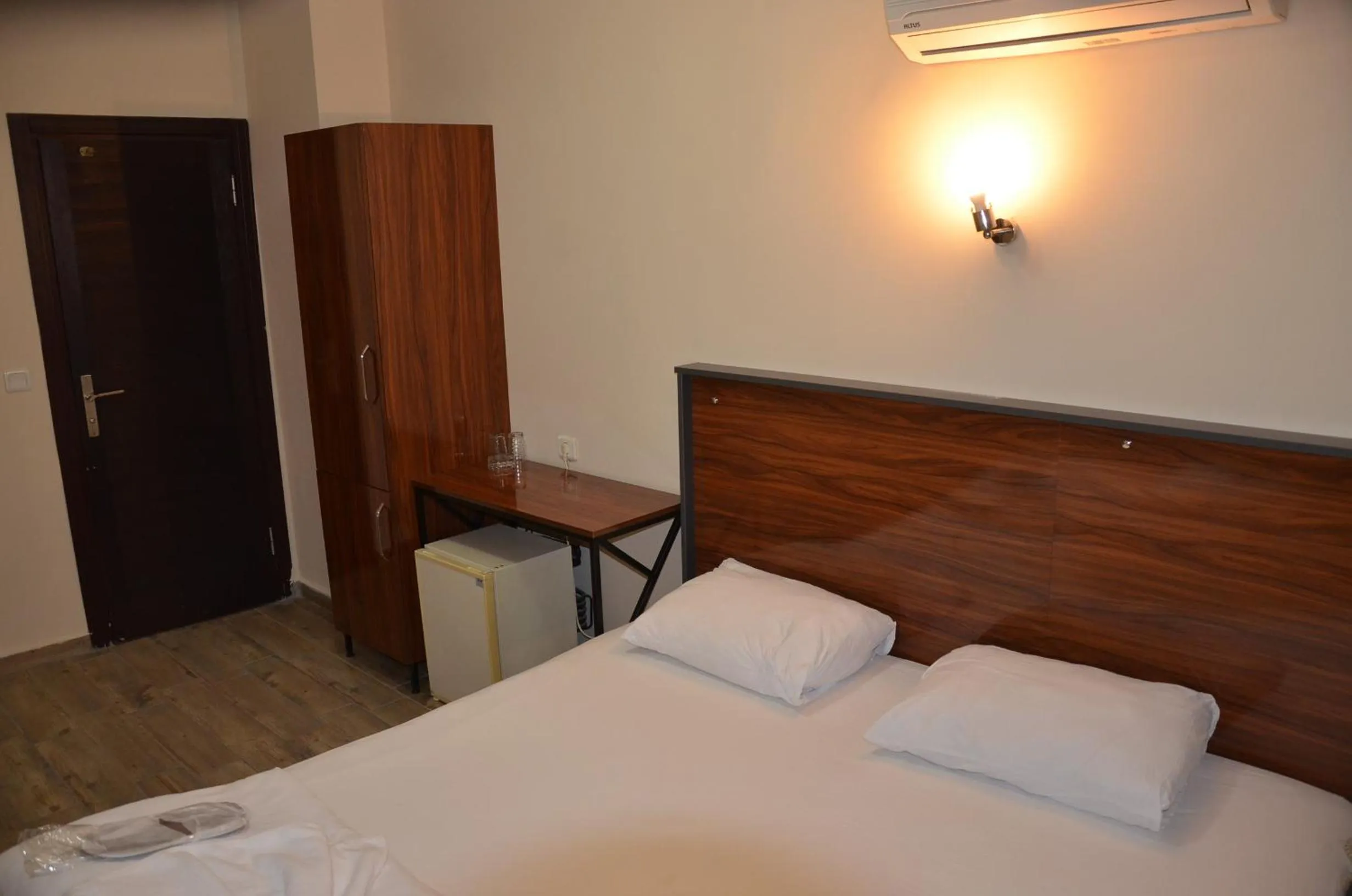 Photo of the whole room, Bed in Marka Hotel