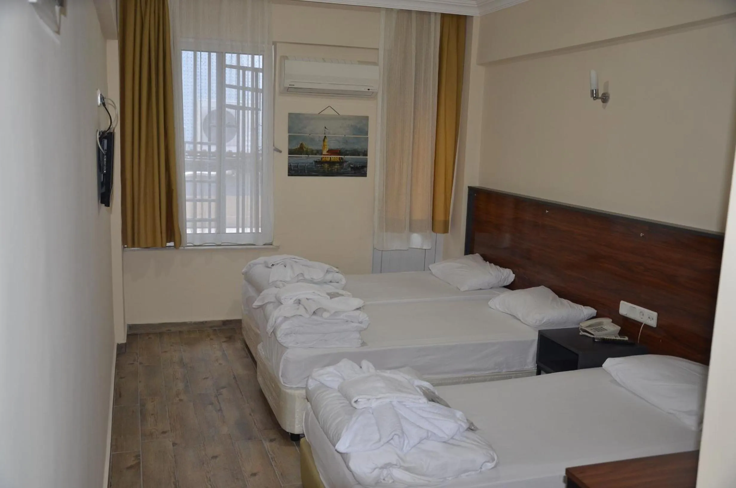 Photo of the whole room, Bed in Marka Hotel