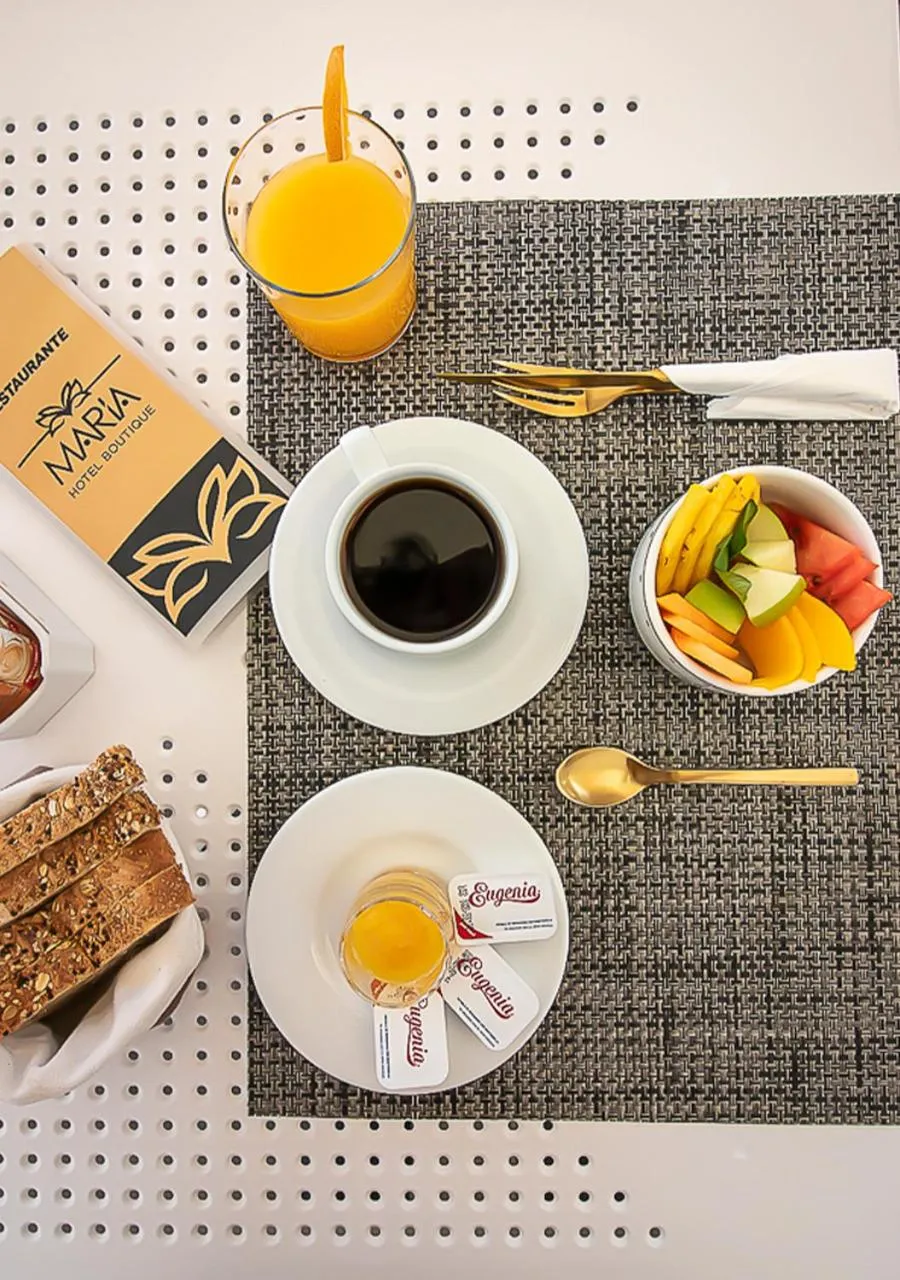 Food and drinks in Hotel Boutique Maria