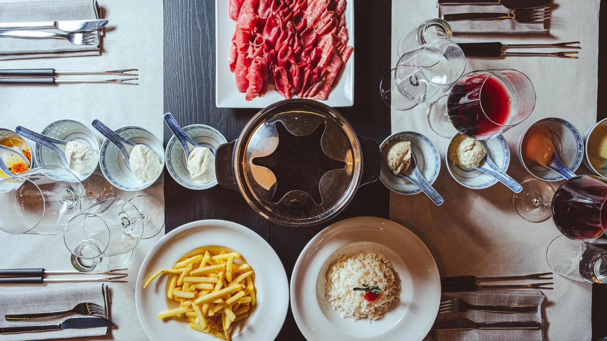 Restaurant/places to eat in Hotel Morgana