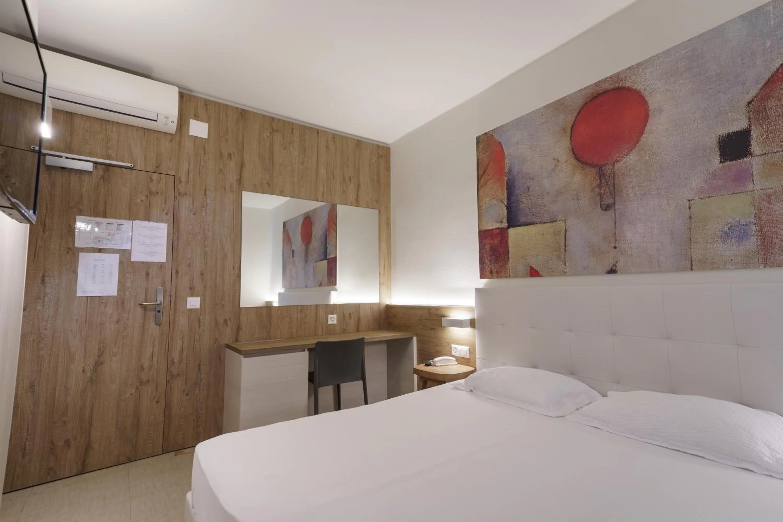 Bed in Hotel Morgana