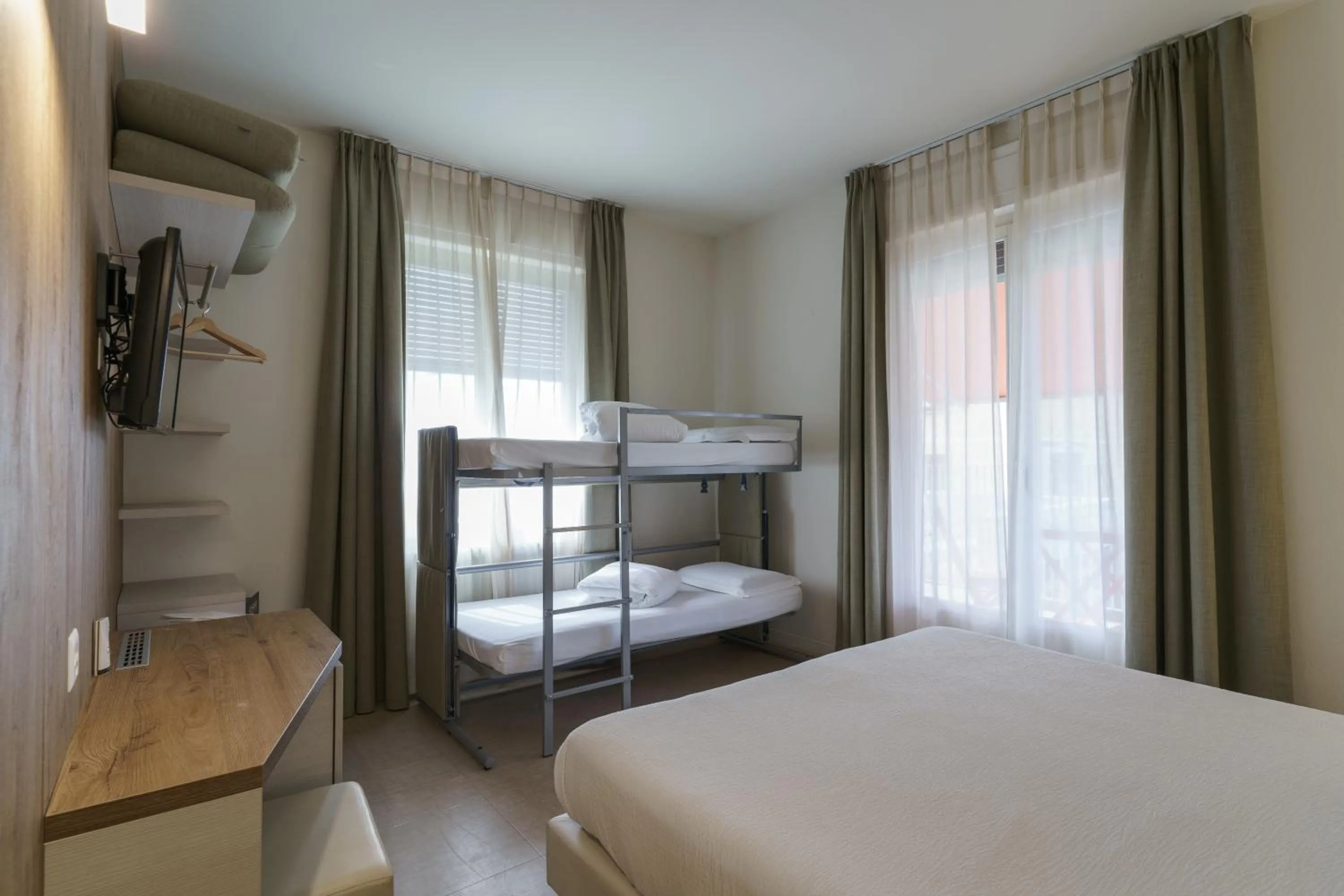 Bed in Hotel Morgana