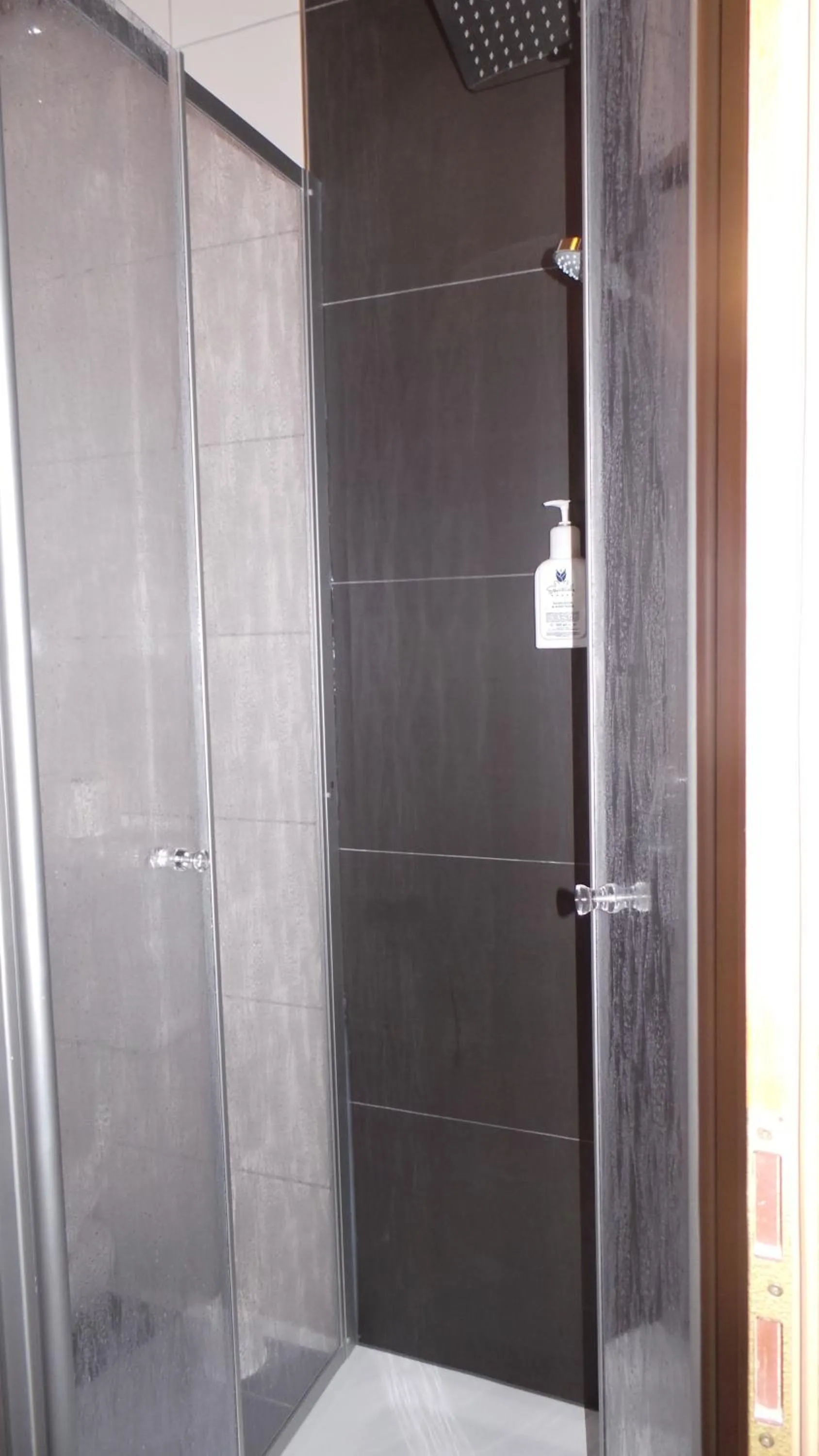 Bathroom in Rhönblick Landhotel - Restaurant - Countrypub