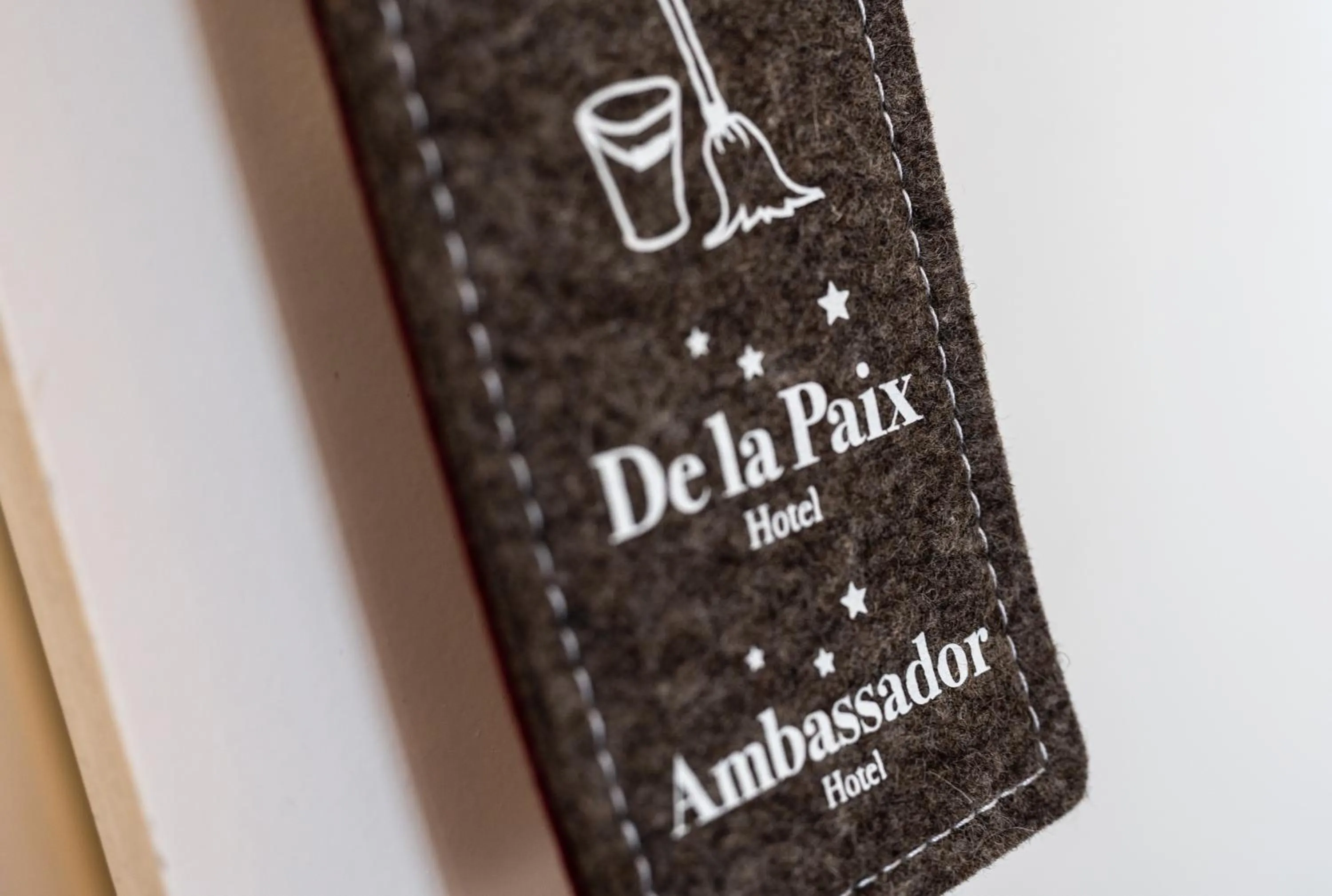 Property logo or sign in Hotel De la Paix