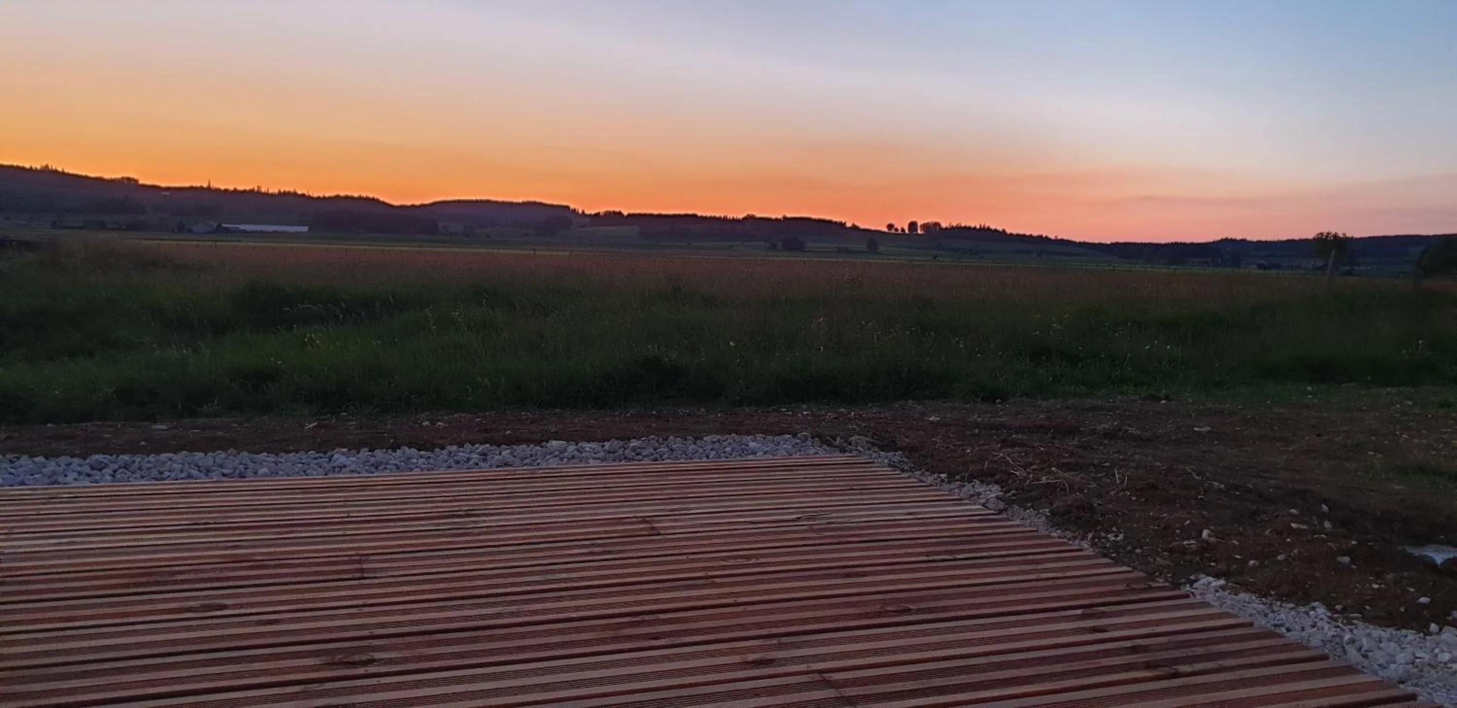 Property building in Paradis Secret Spa