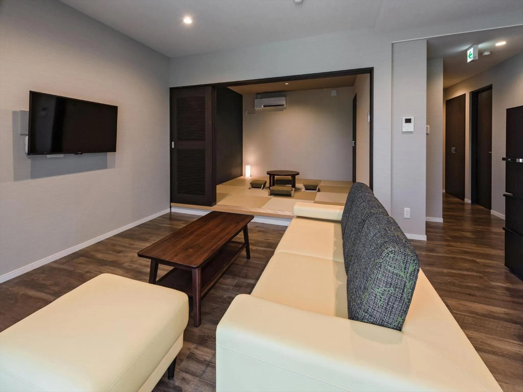 Photo of the whole room in Ahman Inn Island Yagaji