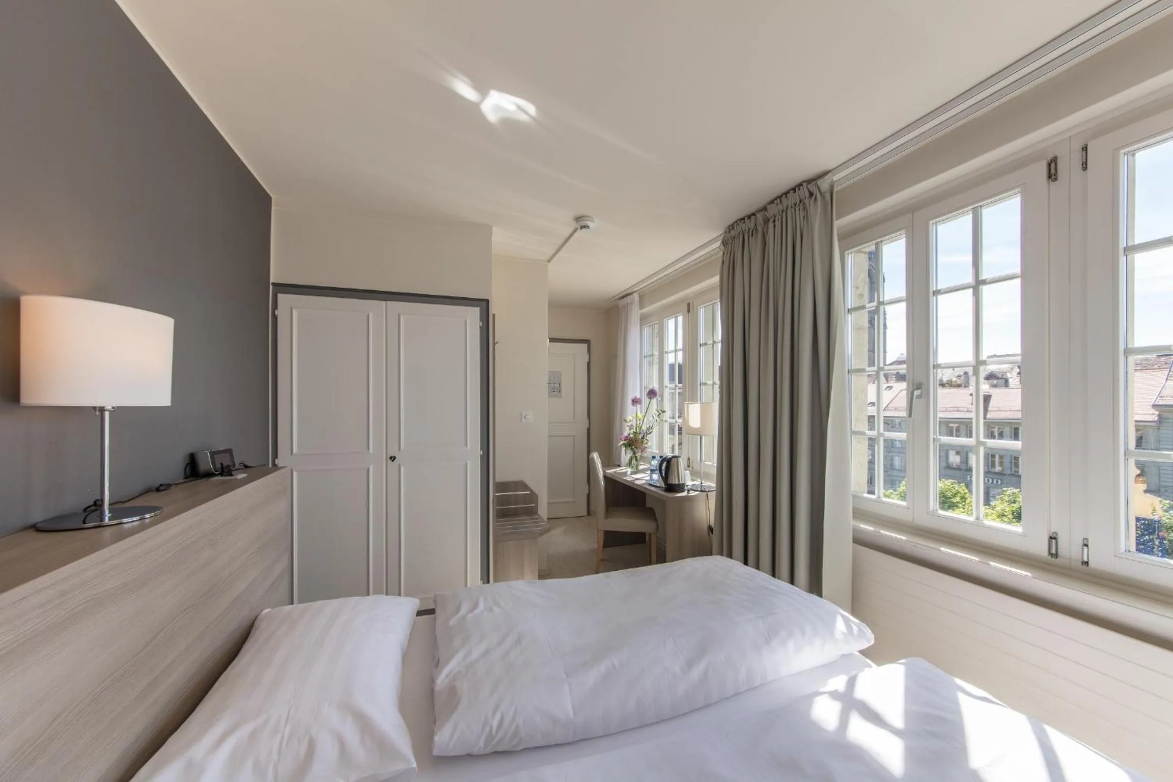 Bed in Hôtel de la Rose