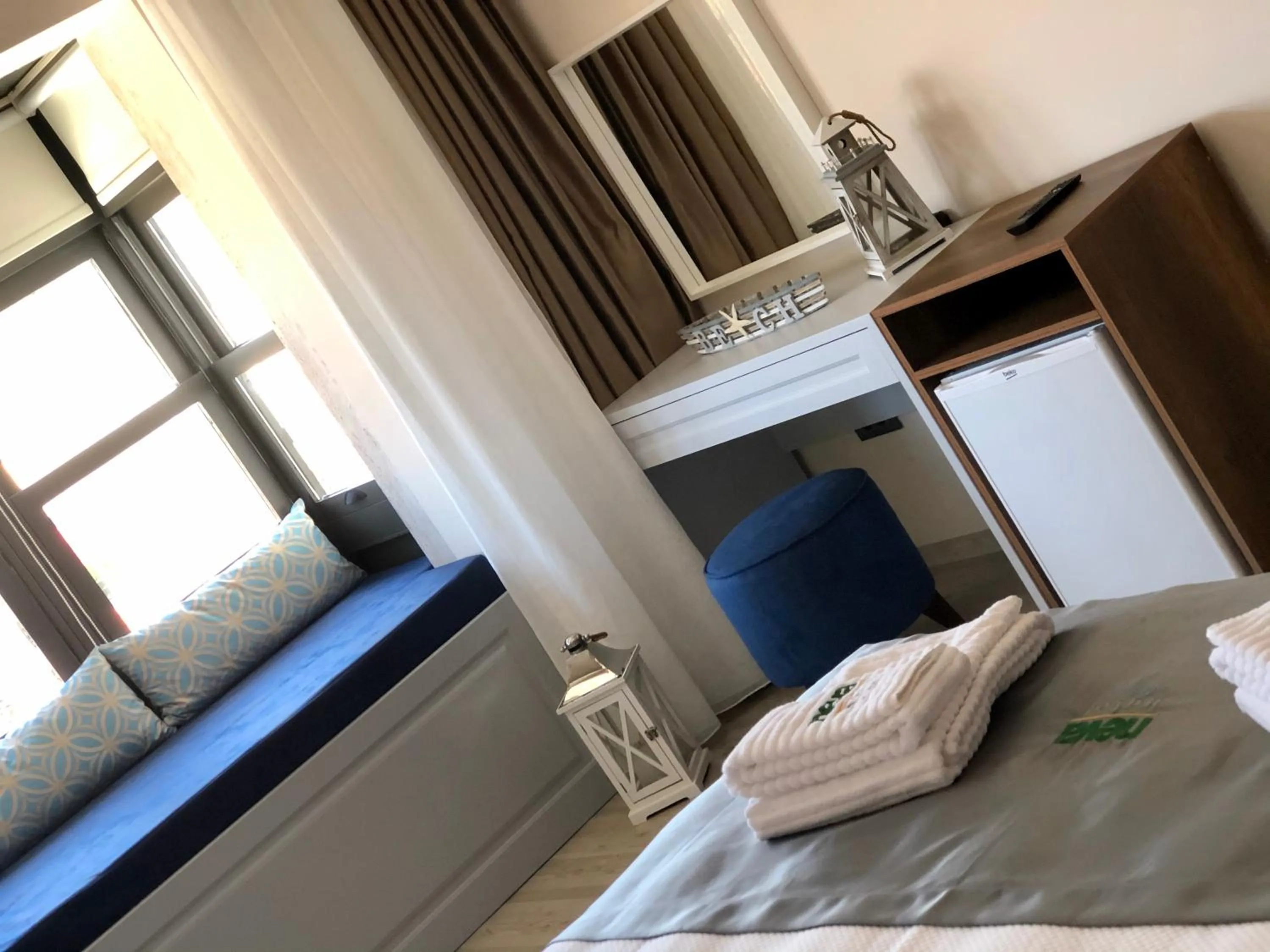 Photo of the whole room, Bed in Neva Hotel Alaçatı